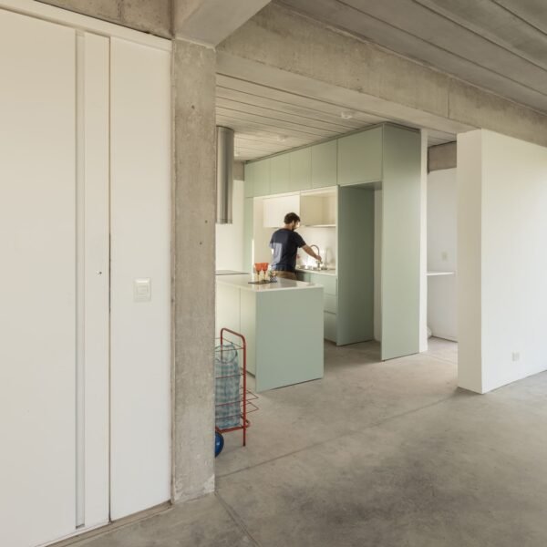 soda + Mila Ramirez Estudio - Casa de los tres patios (Bruto Studio)