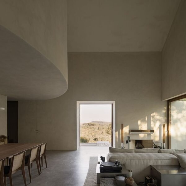 Atelier Matteo Arnone + Falcão Tuan Arquitectos + Core Concept - Casa para dos Dj (Federico Cairoli)