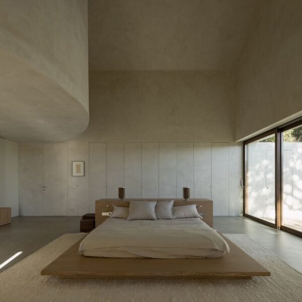 Atelier Matteo Arnone + Falcão Tuan Arquitectos + Core Concept - Casa para dos Dj (Federico Cairoli)