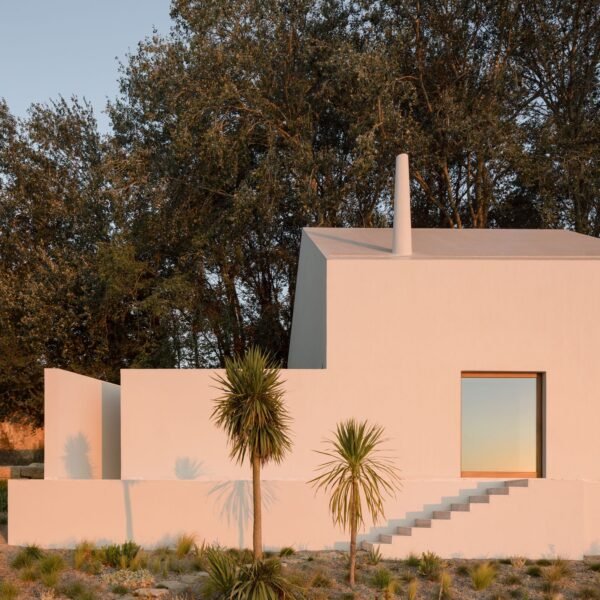 Atelier Matteo Arnone + Falcão Tuan Arquitectos + Core Concept - Casa para dos Dj (Federico Cairoli)