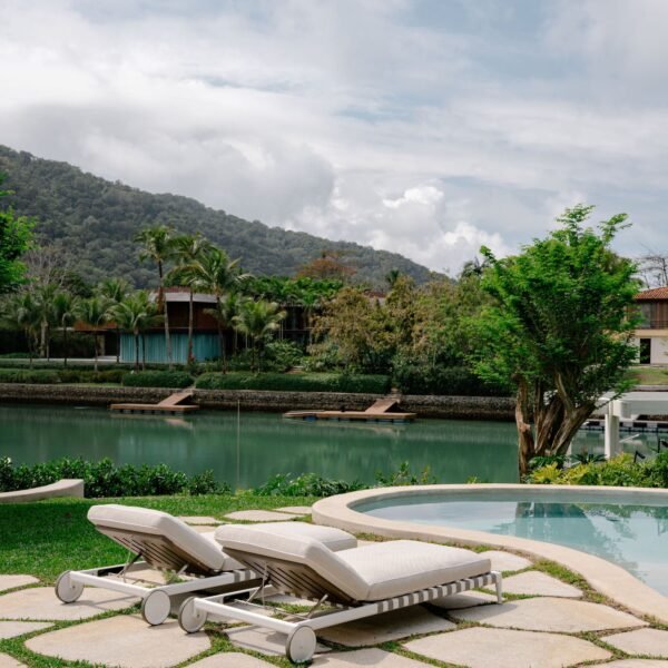 Felipe Hess Arquitetos - Casa Laranjeiras (Fran Parente)