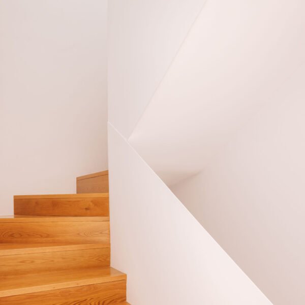 João Tiago Aguiar - 2 Casas Sassoeiros RO (Francisco Nogueira)