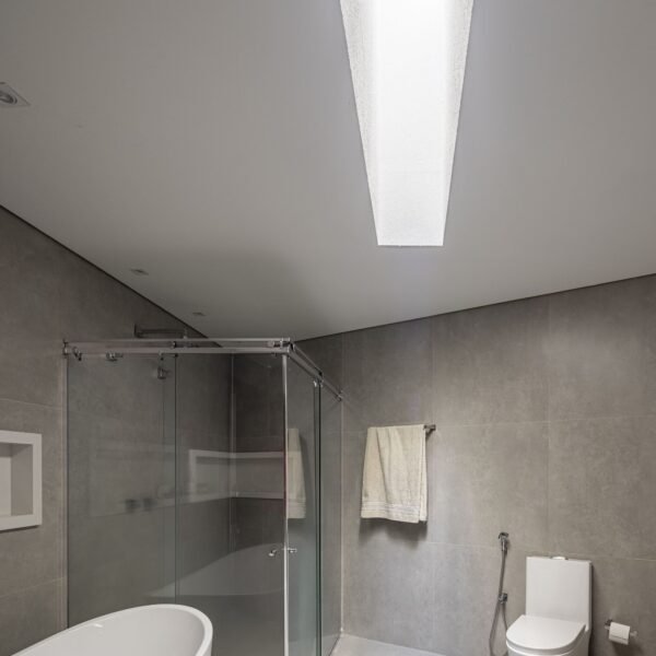 Lins Arquitetos Associados - Residencia VM (Joana França)