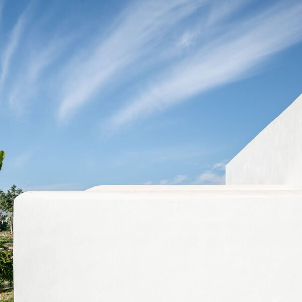 Motu Arquitectos - Casa en el desierto de Almería (Rocio R. Rivas Imagen Subliminal)