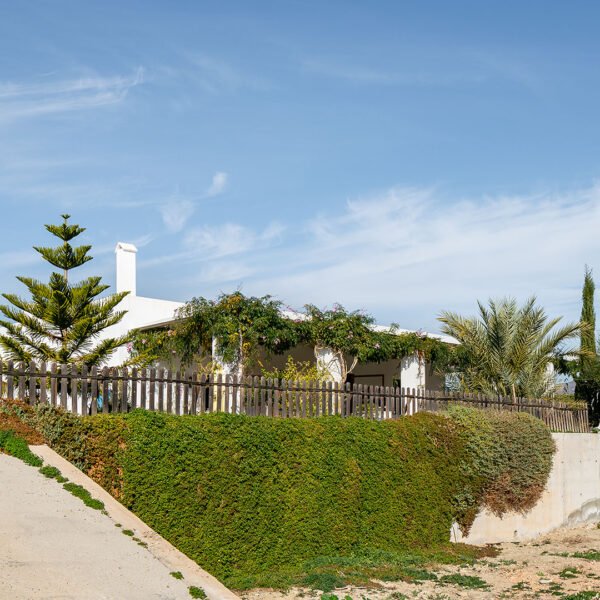 Motu Arquitectos - Casa en el desierto de Almería (Rocio R. Rivas Imagen Subliminal)