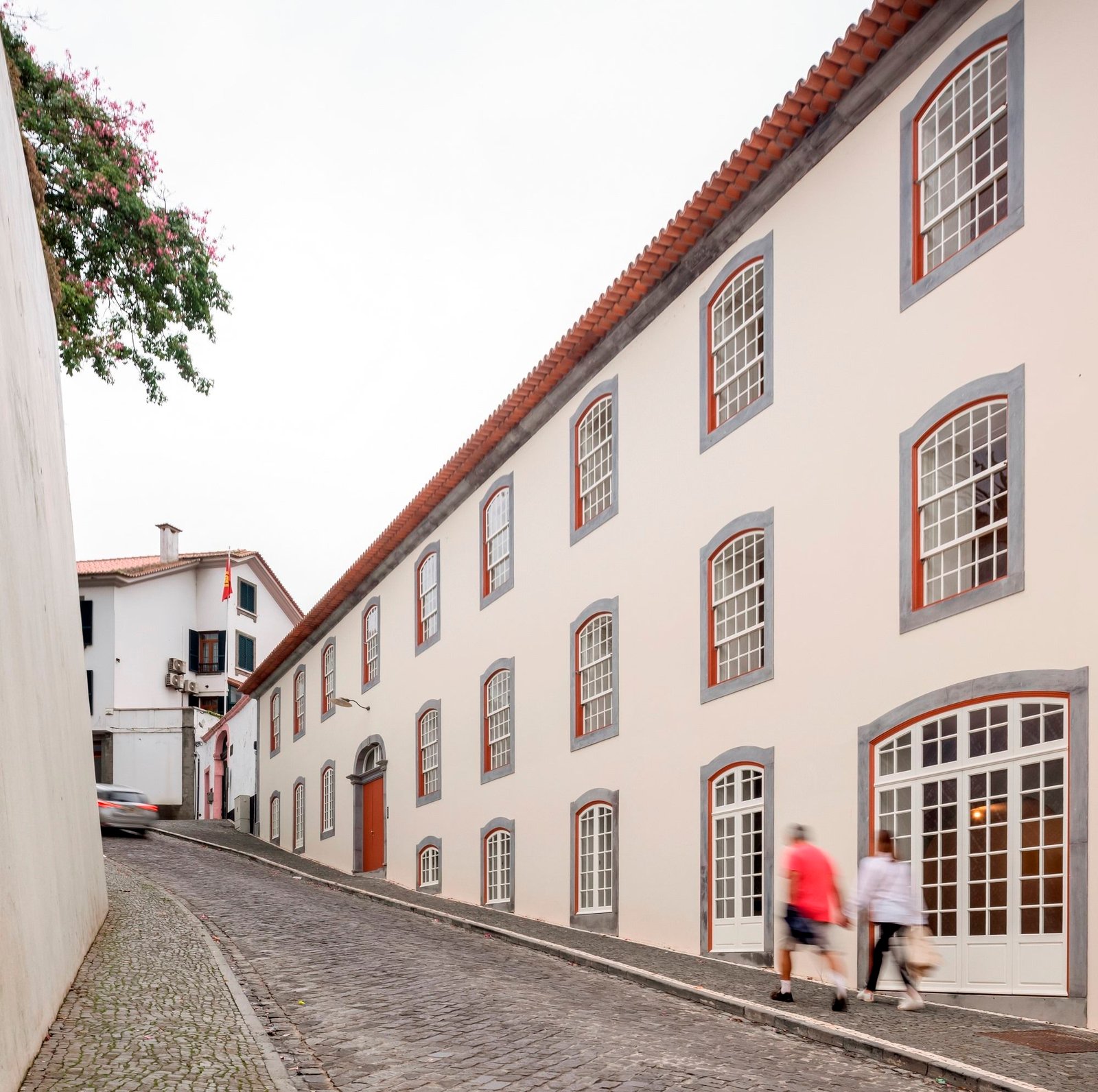 Álvaro Siza - Centro de interpretación Angra do Heroismo (Fernando Guerra)