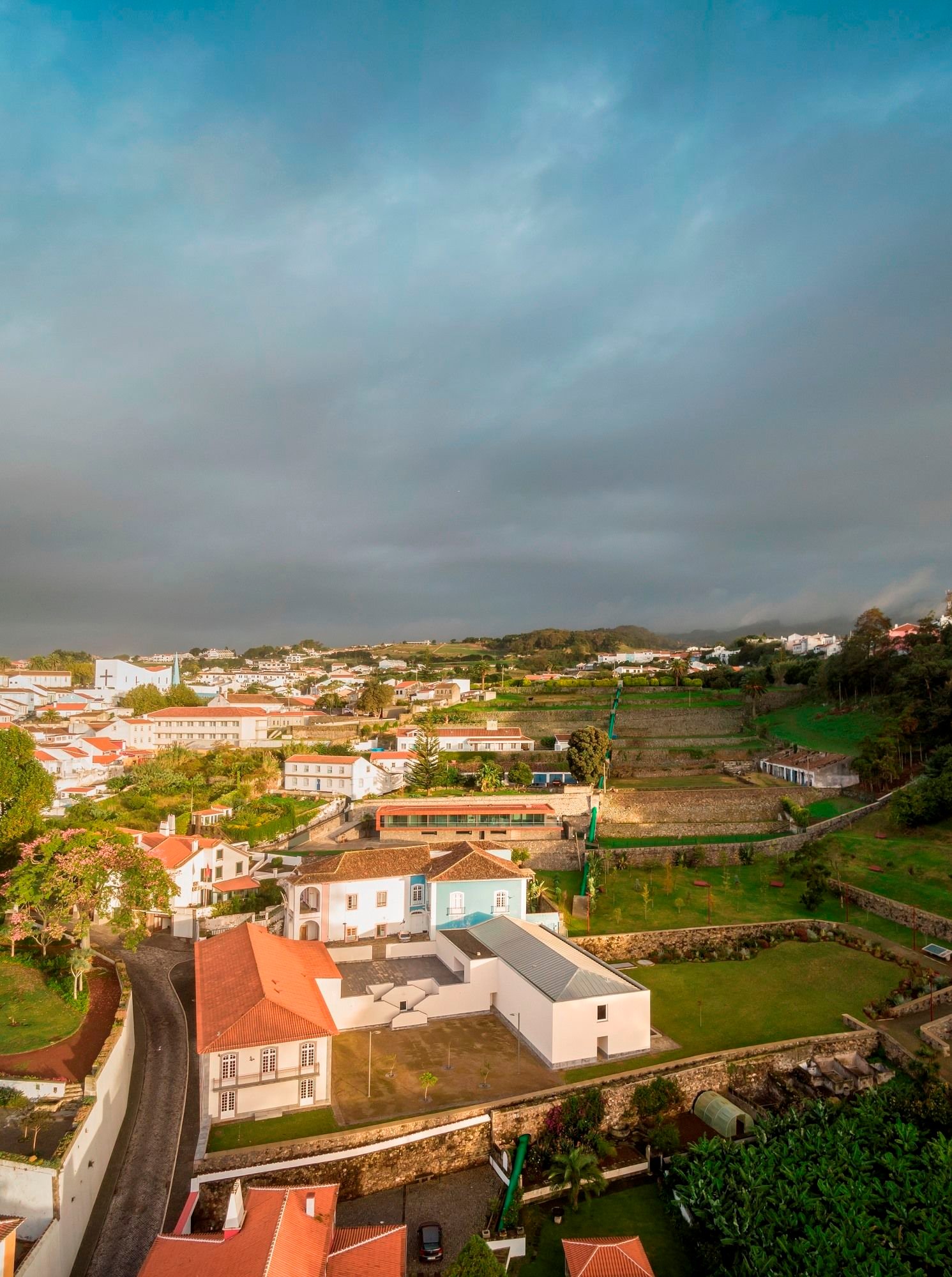 Álvaro Siza - Centro de interpretación Angra do Heroismo (Fernando Guerra)