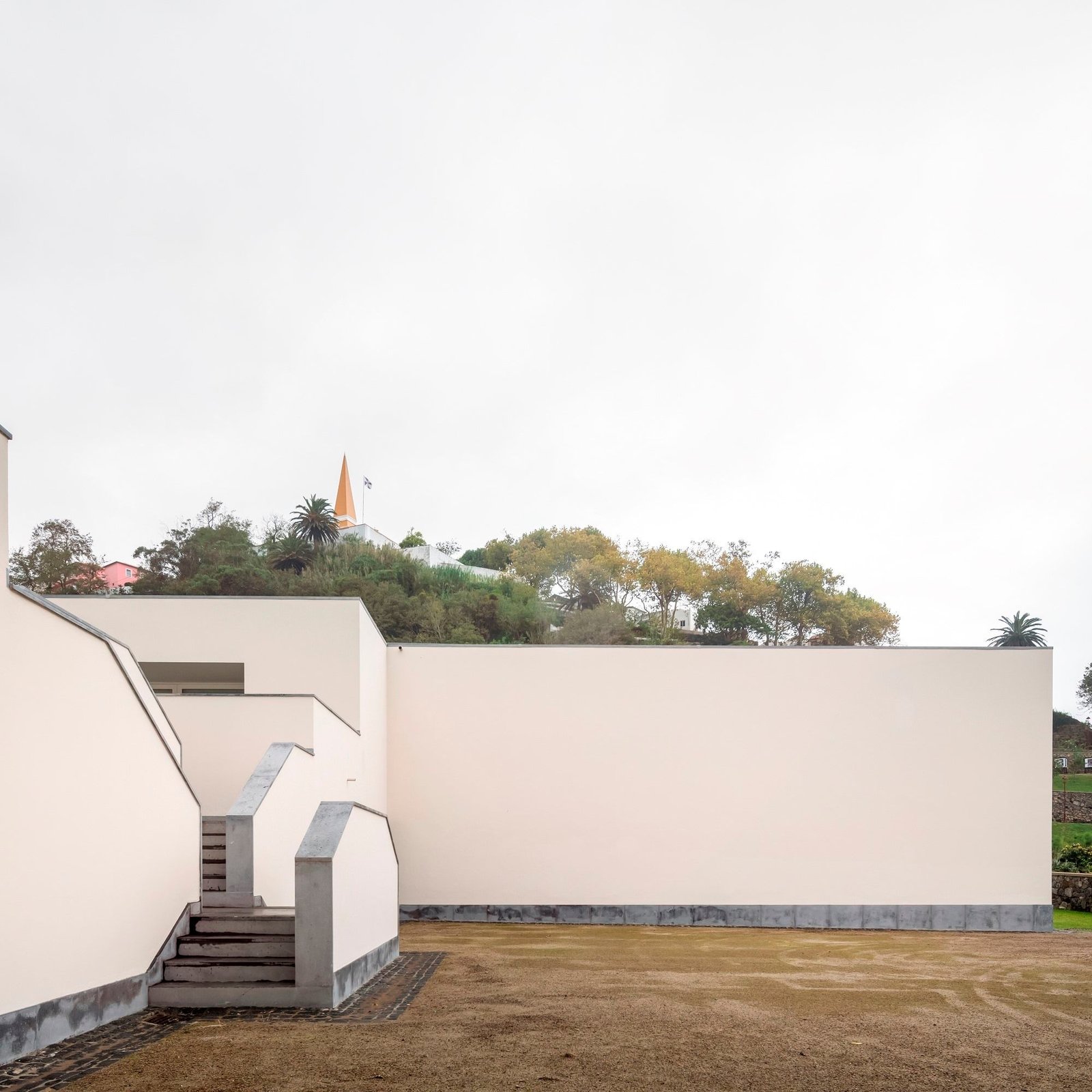 Álvaro Siza - Centro de interpretación Angra do Heroismo (Fernando Guerra)