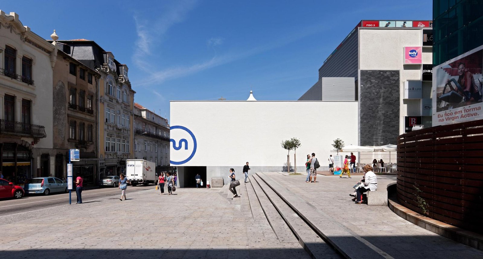 Estación de Metro de Bolhão - Eduardo Souto de Moura (Luis Ferreira Alves)