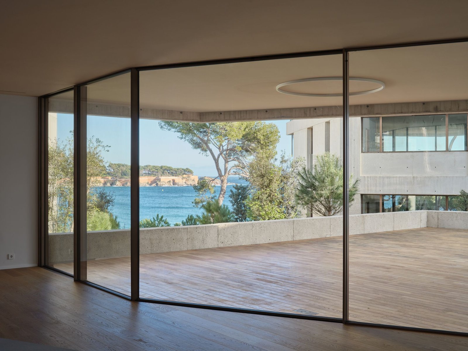 Jaime Prous Architects + Pineda Monedero + FGA arquitectes - Sa CAleta (Adrià Goula)