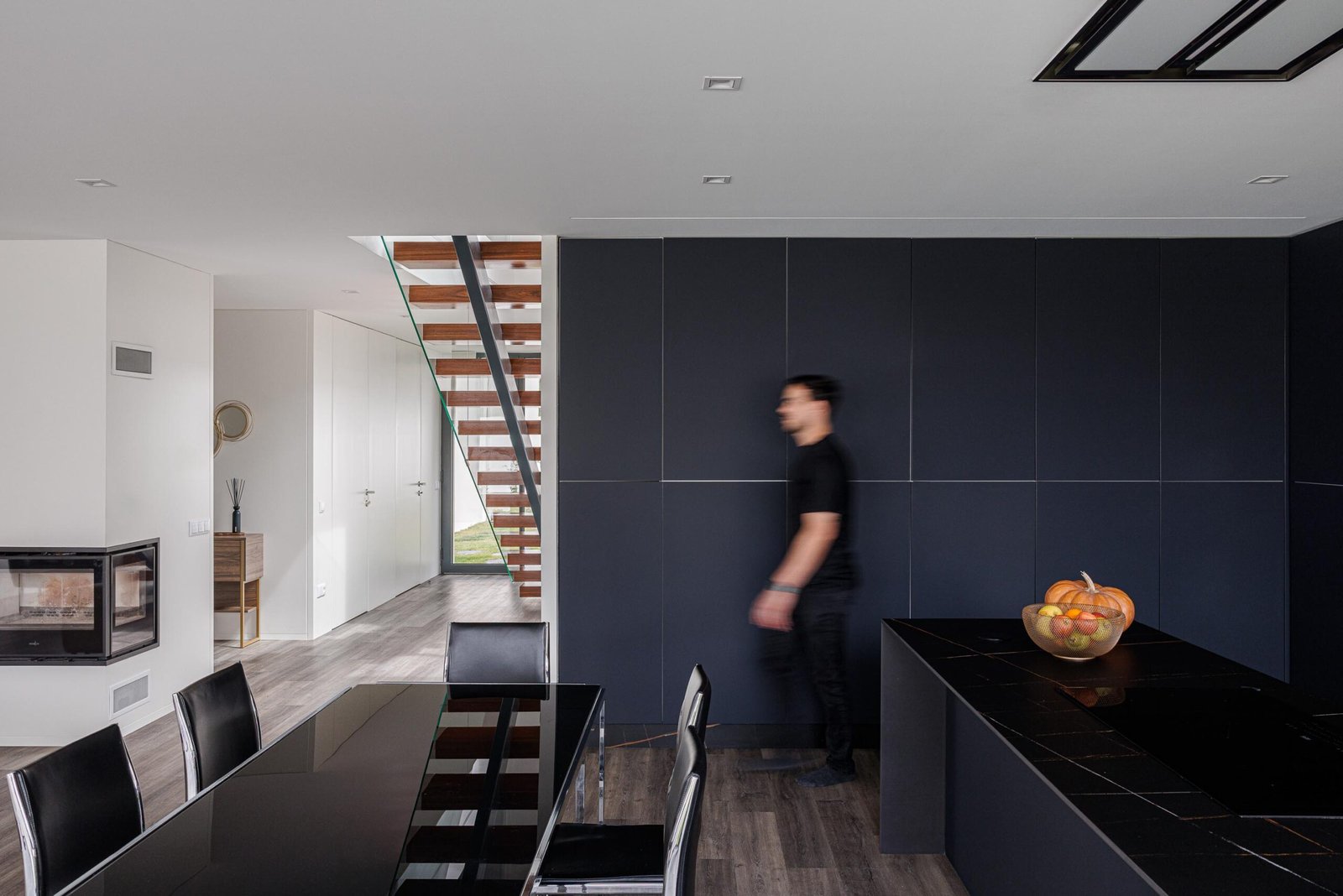 Urbanpolis - Casa dos Sobreiros II (Ivo Tavares Studio)