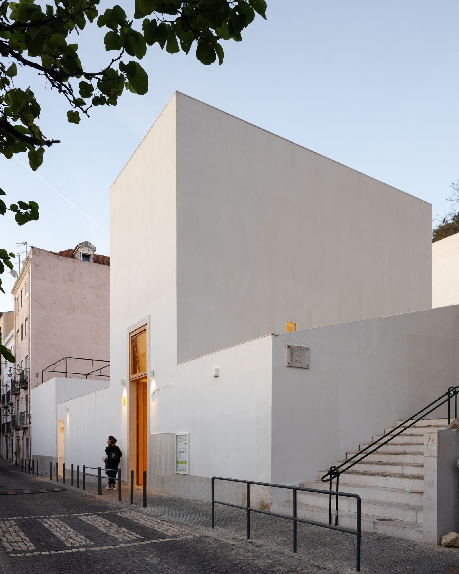 Atelier Bugio - Funicular Gra&ccedil;a (Alexander Bogorodskiy)