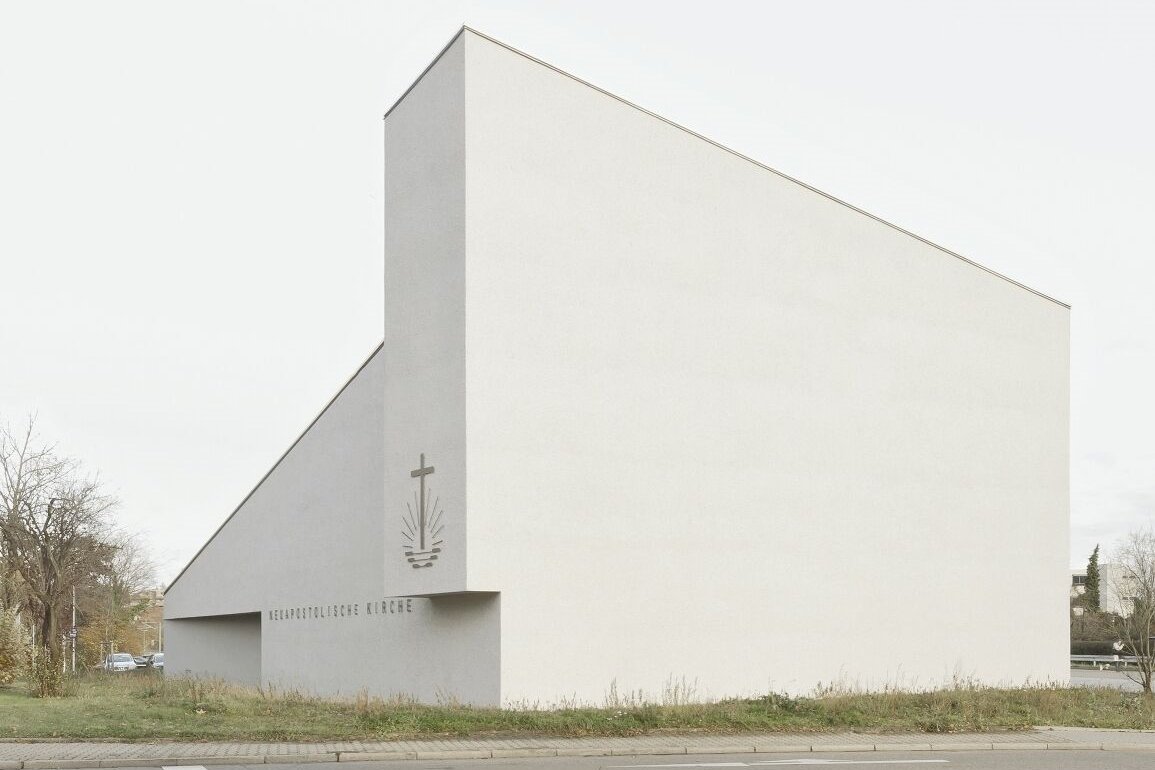 Bez Kock Nueva_Iglesia Apostólica Brigida González_AeB (2)