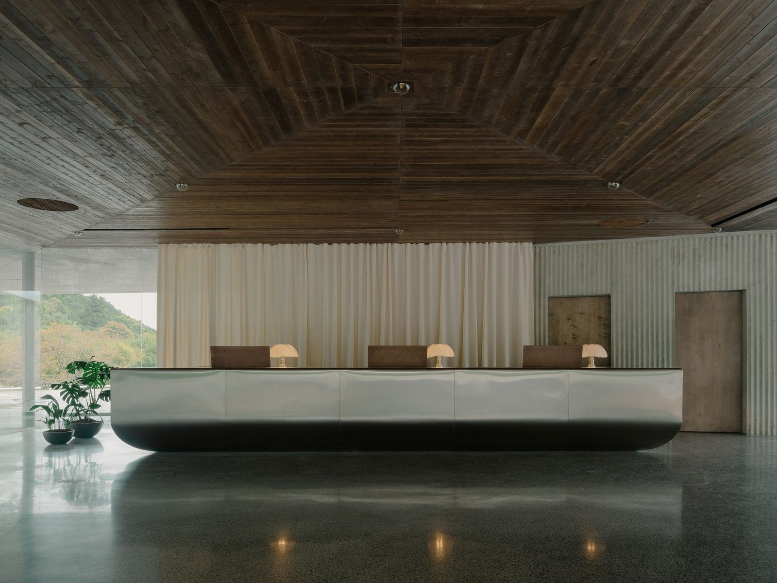 David Giorgadze - Pabellón de recepción (Grigory Sokolinsky)