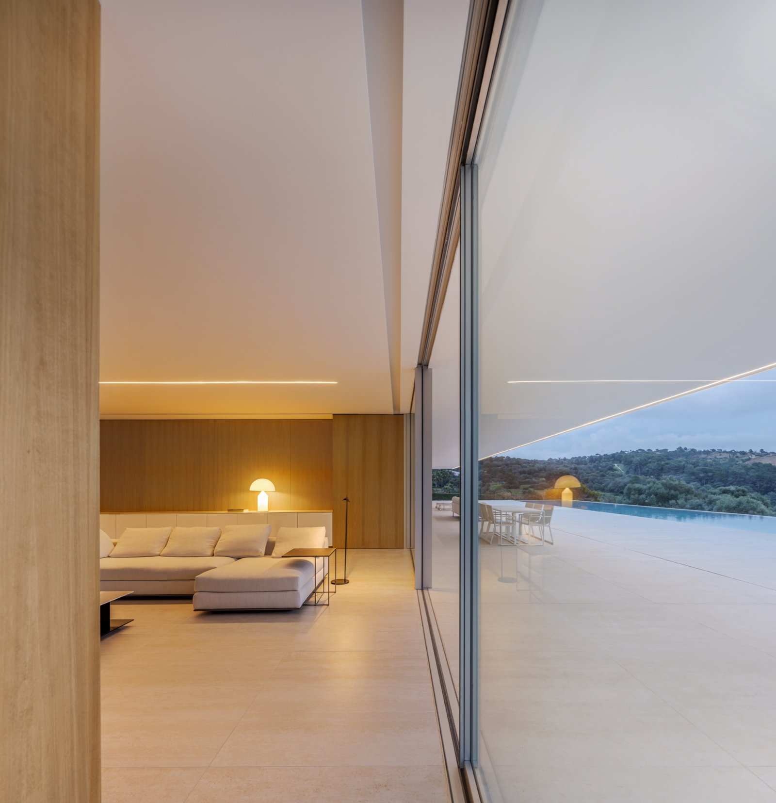Fran Silvestre Arquitectos - Casa en Sotogrande (Fernando Guerra)