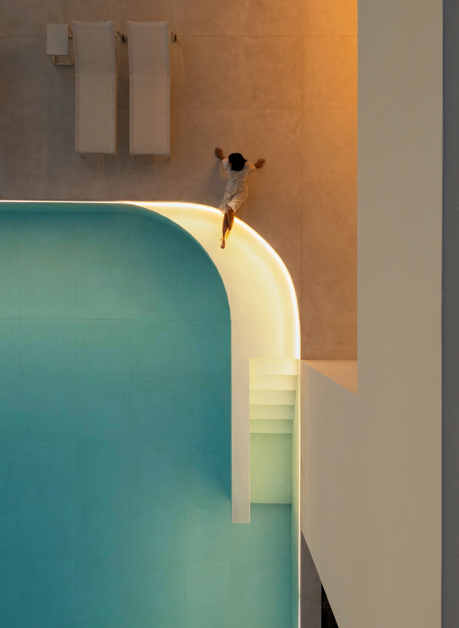 Fran Silvestre Arquitectos - Villa 18 en La Moraleja (Fernando Guerra)