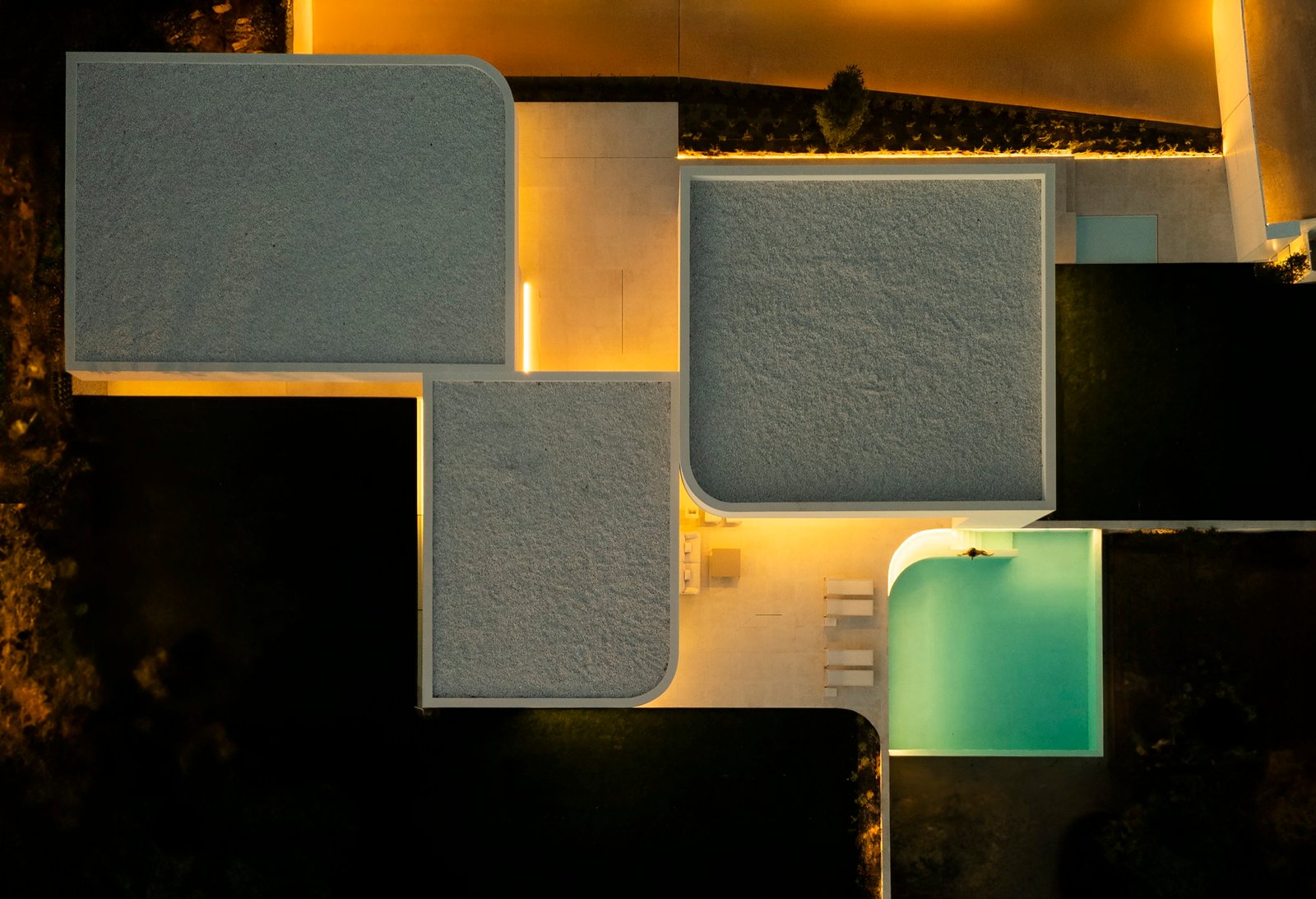 Fran Silvestre Arquitectos - Villa 18 en La Moraleja (Fernando Guerra)