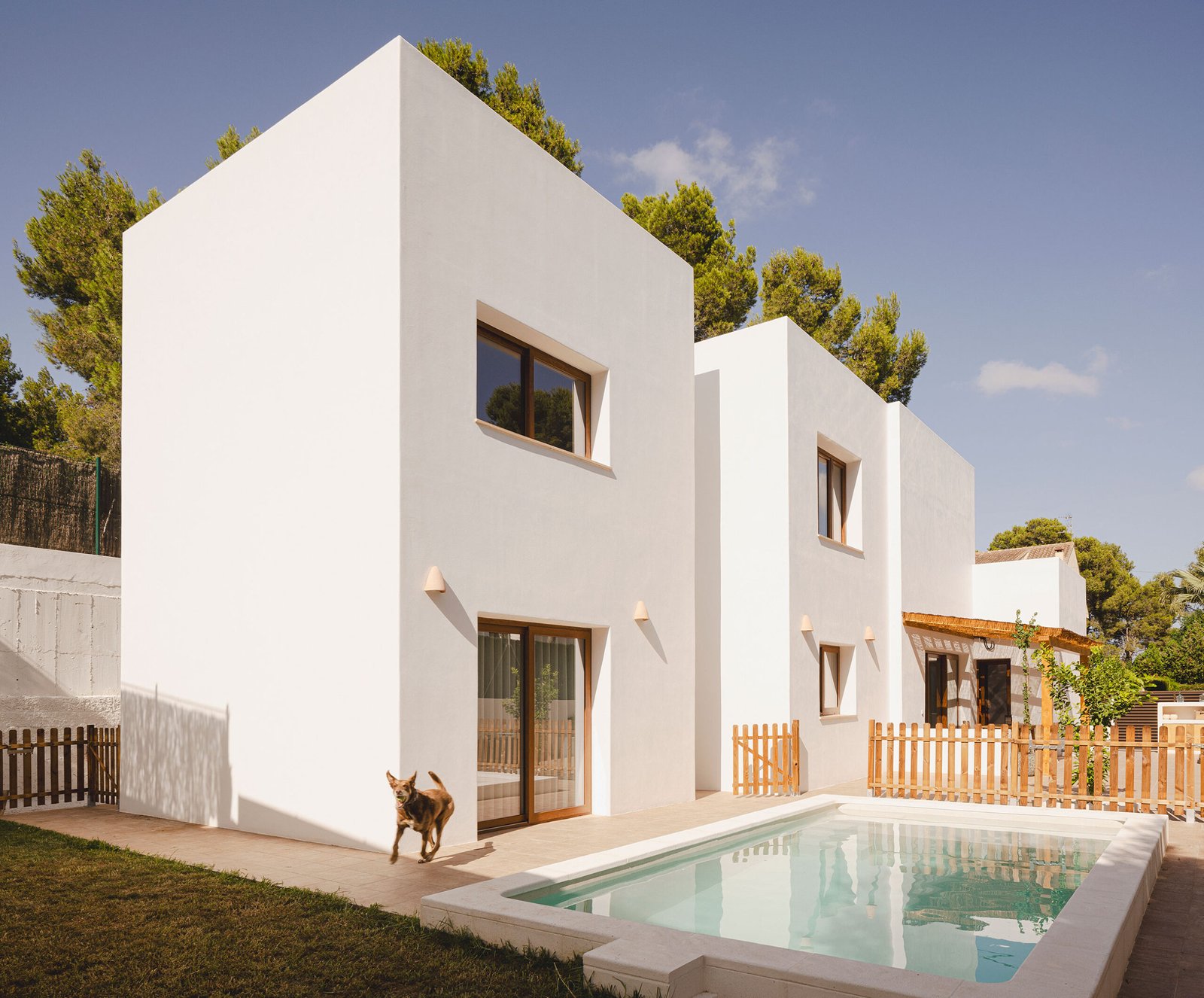 Negrosobreazul - Vivienda Ibicenca (David Zarzoso)