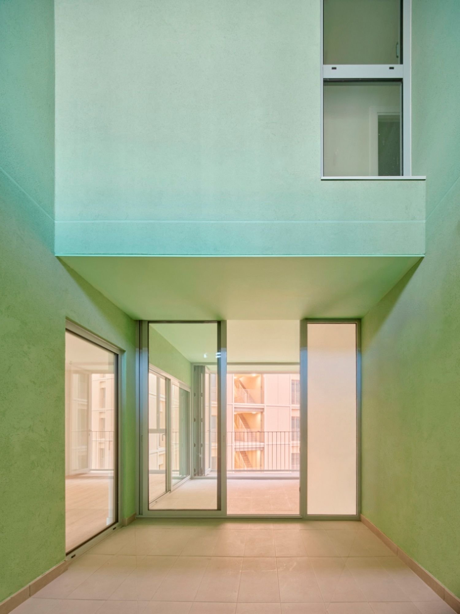 60 Viviendas Sociales en la Plaza de Les Glories | SV60 Cordón & Liñán Arquitectos