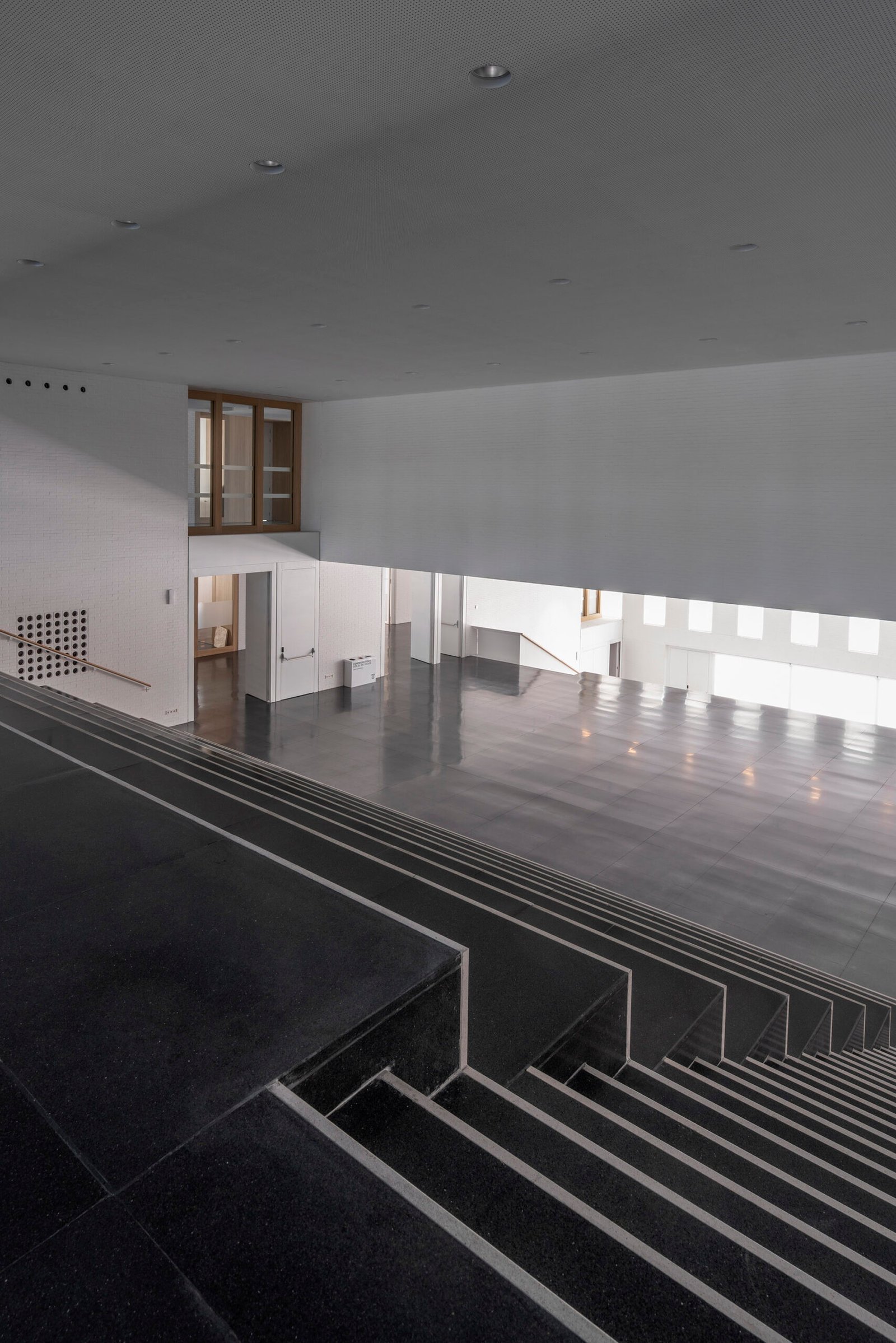 Edificio de ladrillo en la UFV | Tuñón y Albornoz Arquitectos (Luis Asín)