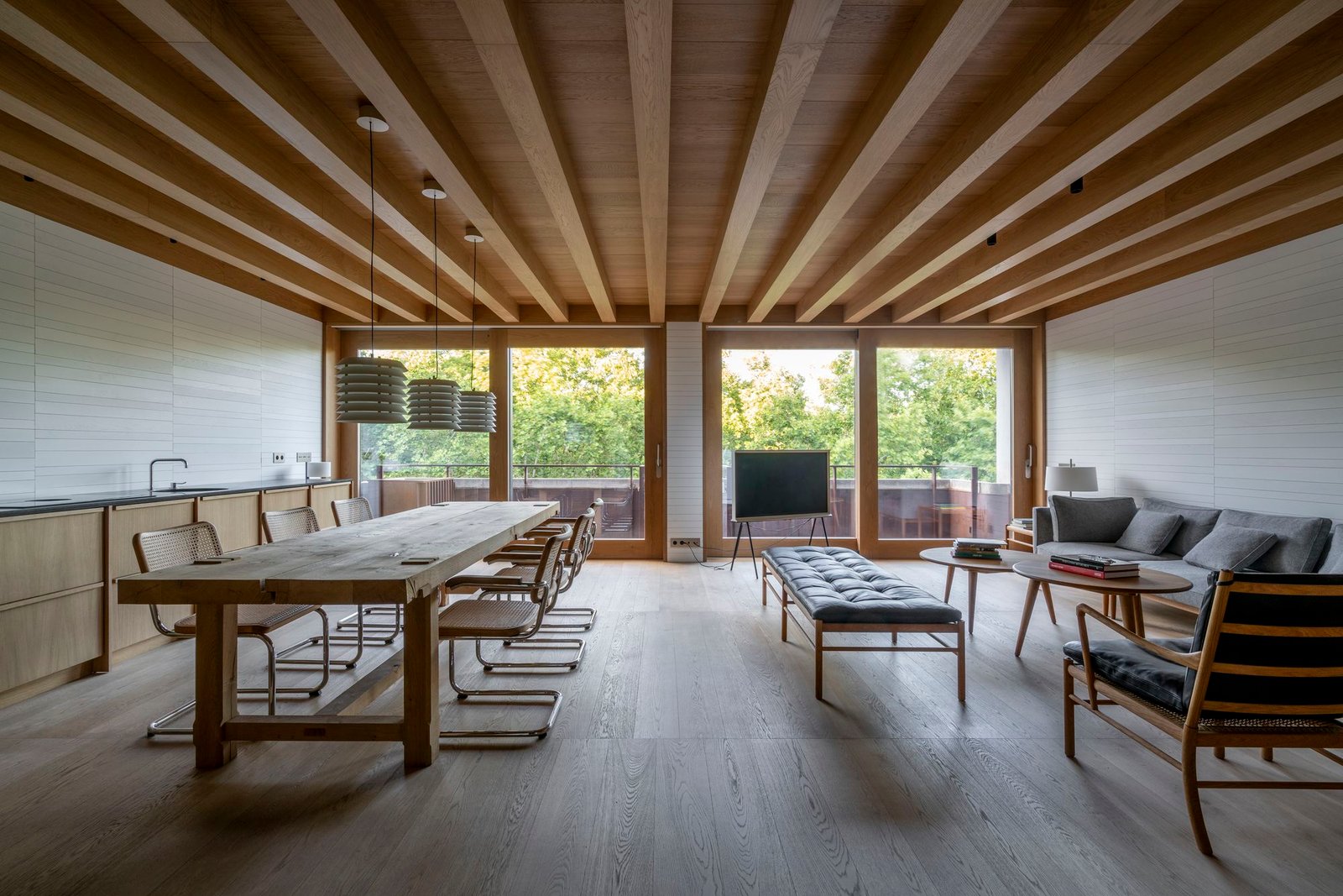 Tuñón y Albornoz - Vivienda en Paseo del Prado (Luis Asín)