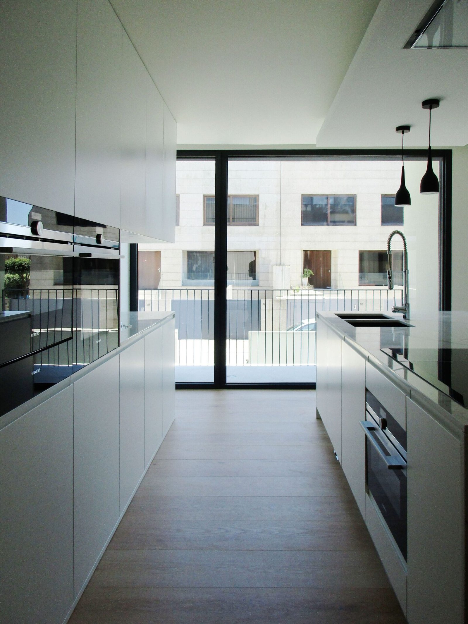 Utopia Arquitectura e Engenharia - Viviendas en hilera (Ricardo Ramos)