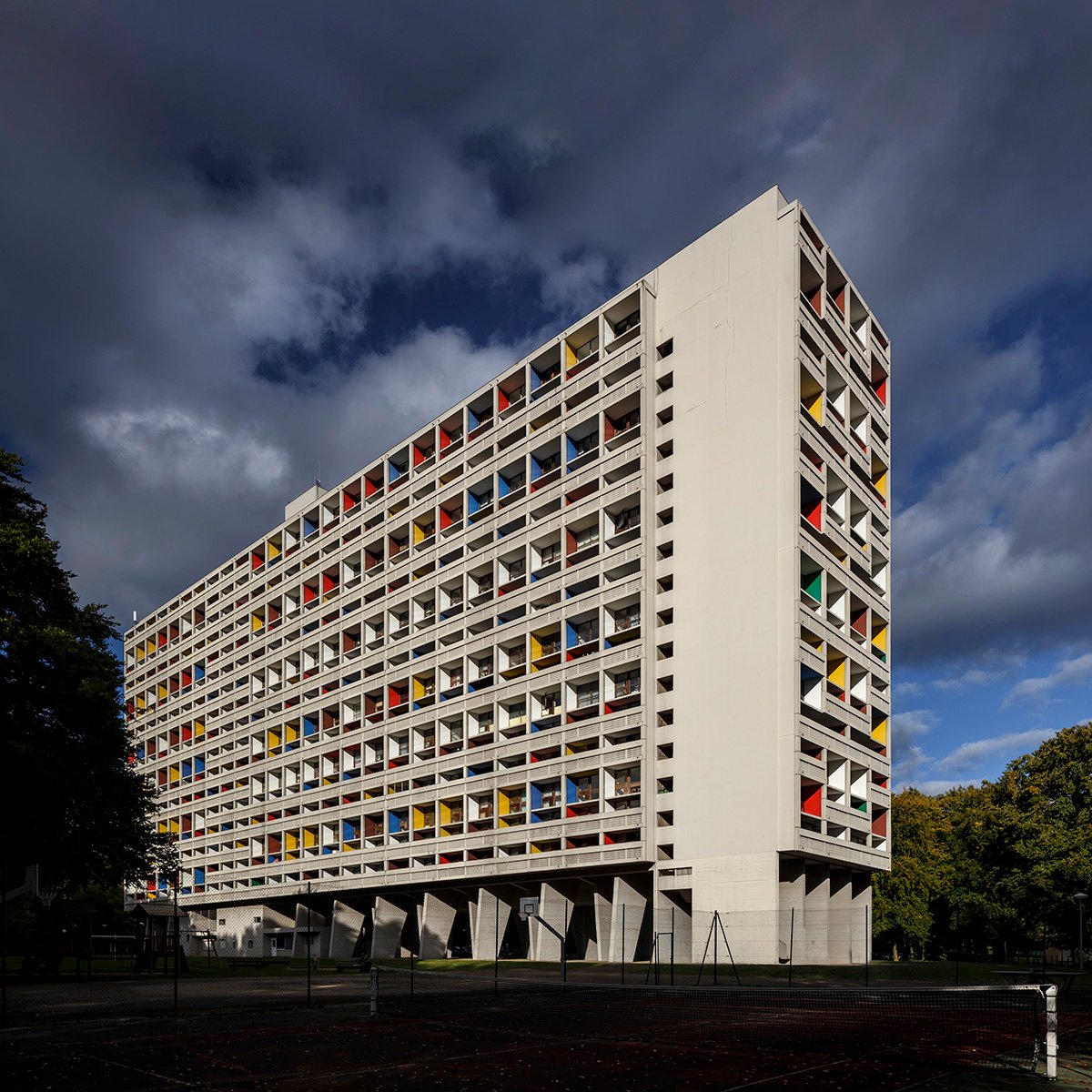 06_unite-habitation-briey-en-foret_le-corbusier