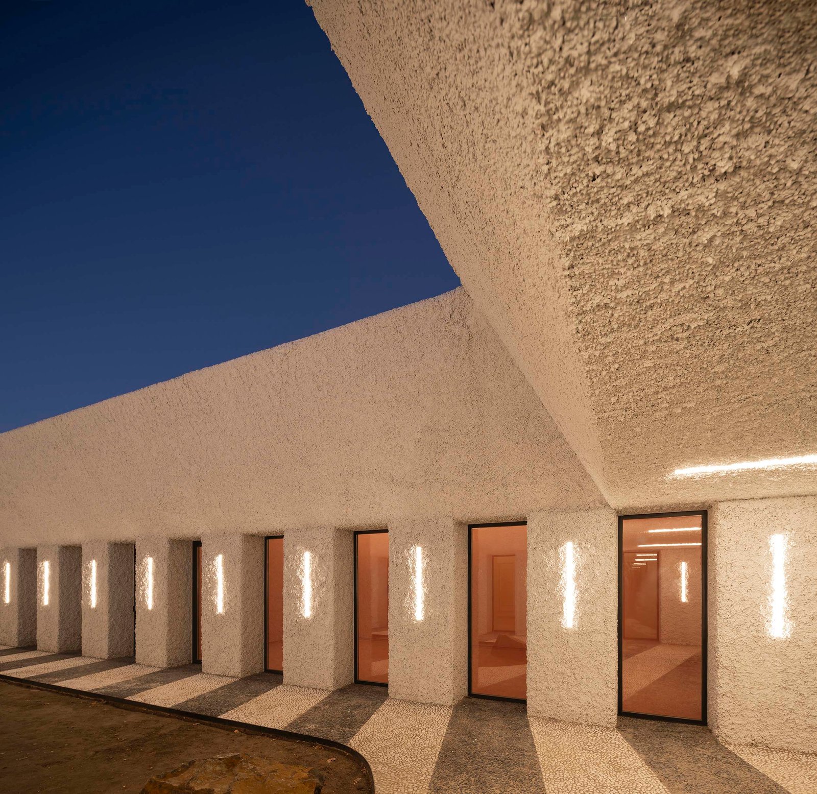 Agust&iacute;n Gor (GRX Arquitectos) &ndash; Centro Polivalente en La Zubia (Juanan Barros) (58)