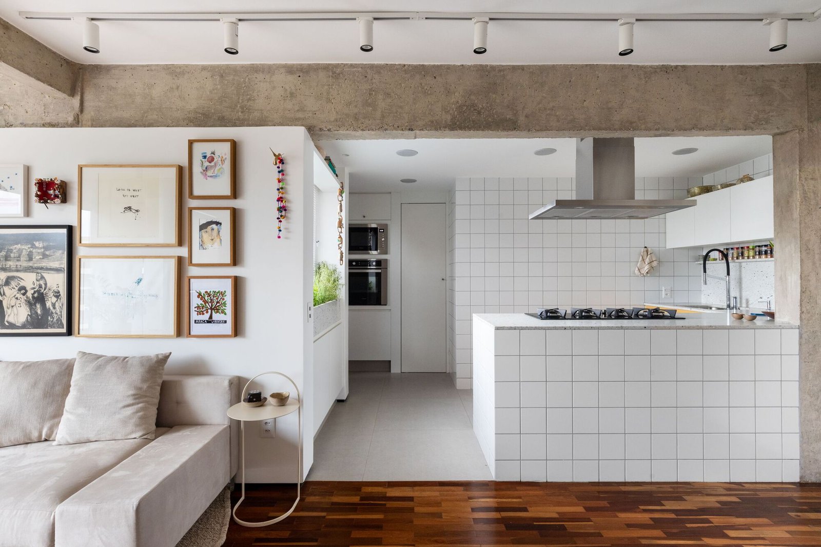apartamento-sara-bloco-arquitetos_10