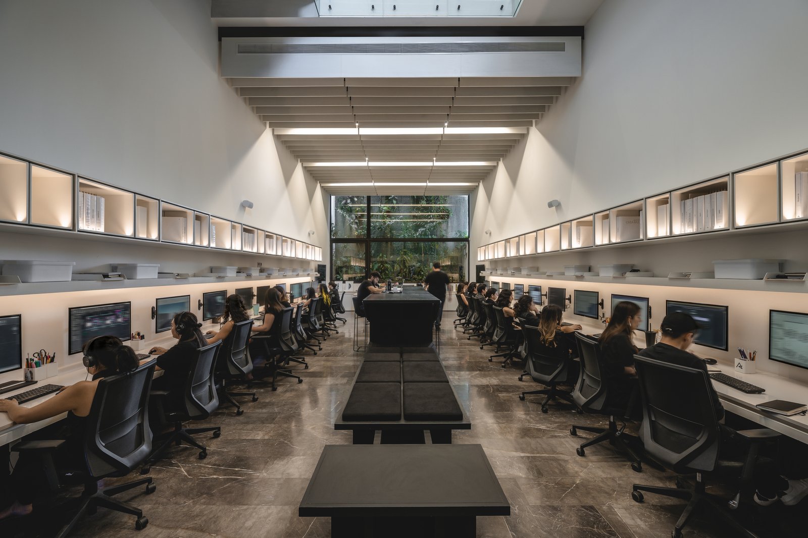 Arkham_Projects_The_Asylum_Manolo Solis_AeB_Mexico (18)