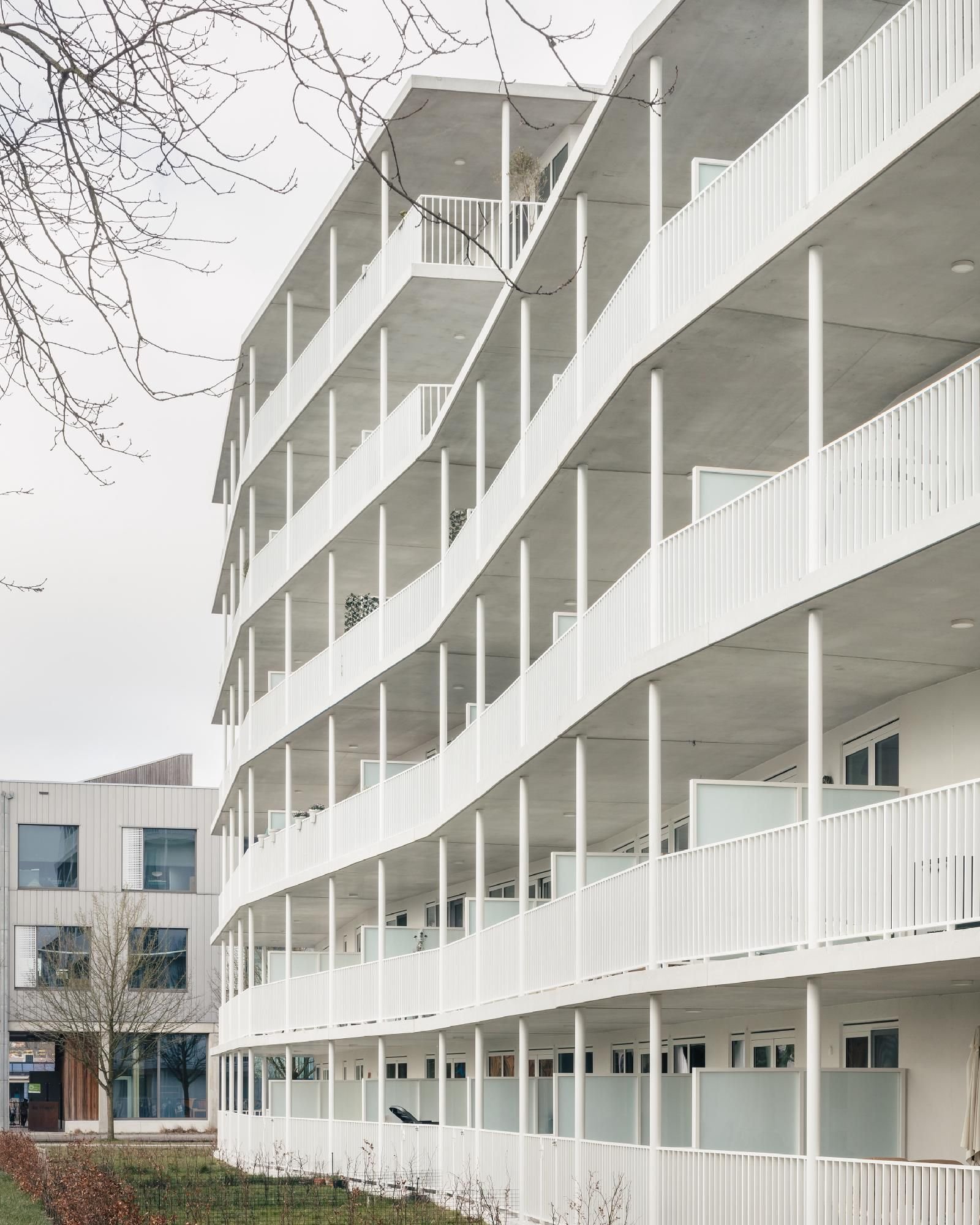 Atama – Edificio Burg (Stijn Bollaert) (7)