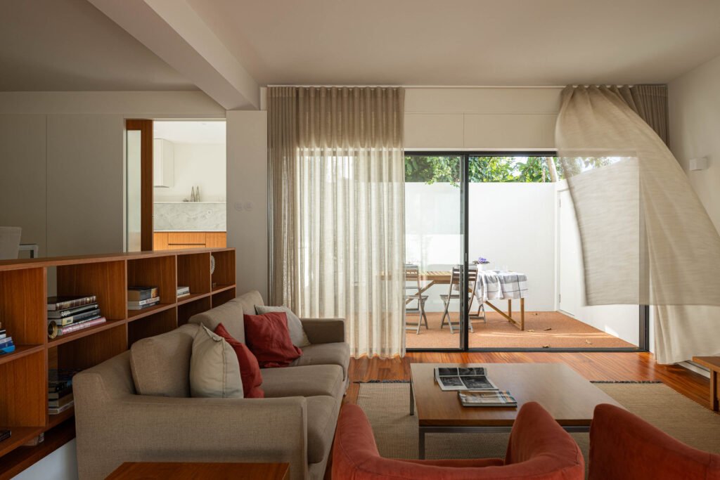 IMLA HOUSE com arquitetura LUPPA Architects e fotografia de Ivo