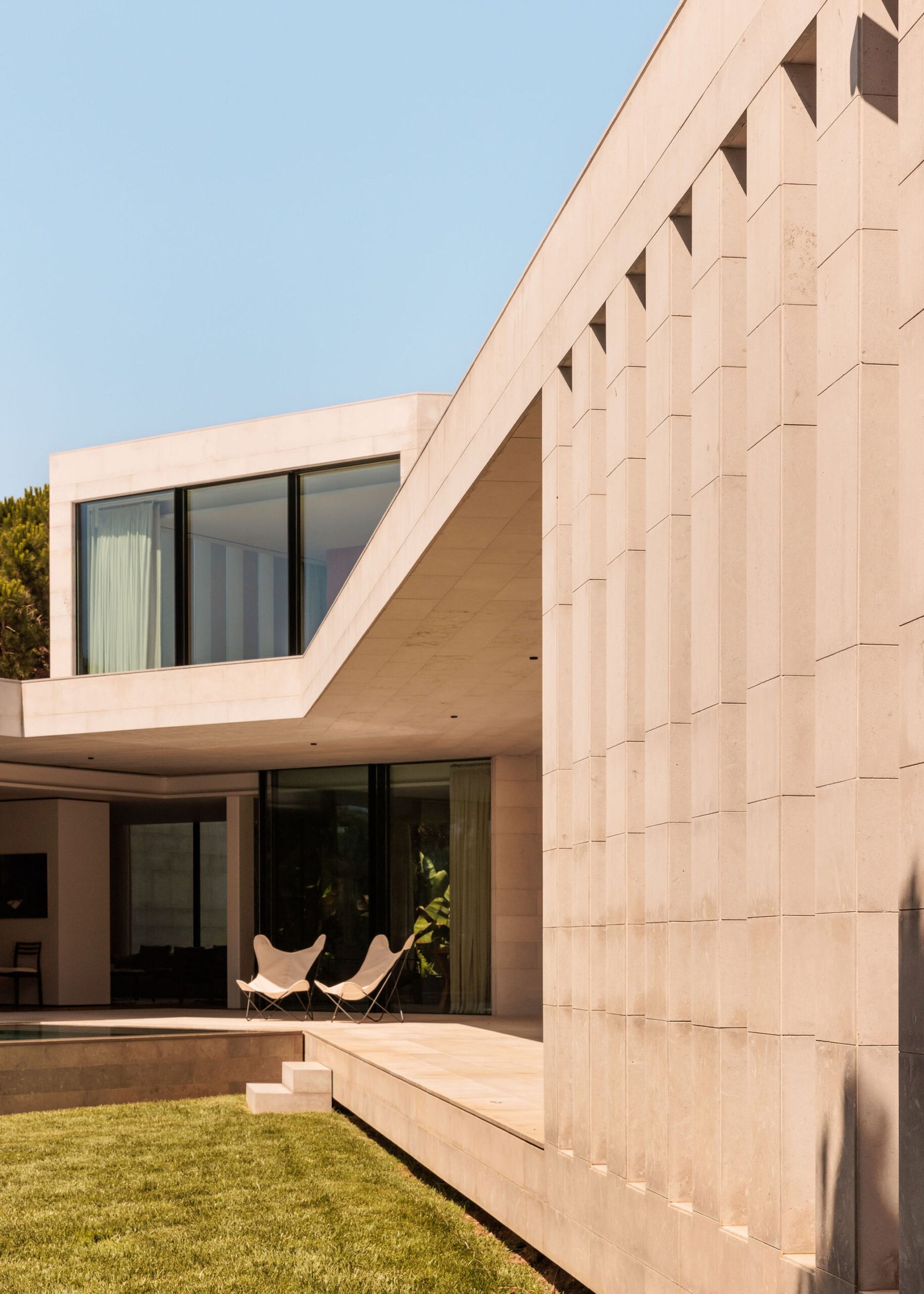 Jo&atilde;o Tiago Aguiar &ndash; Casa V (Francisco Nogueira) (35)