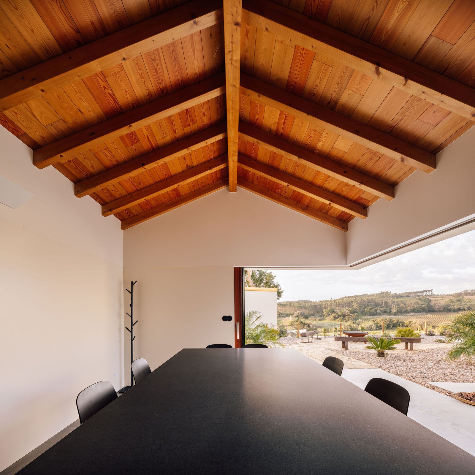 Manuel Tojal Architects &ndash; Casa no Toxofal (Francisco Nogueira) (22)