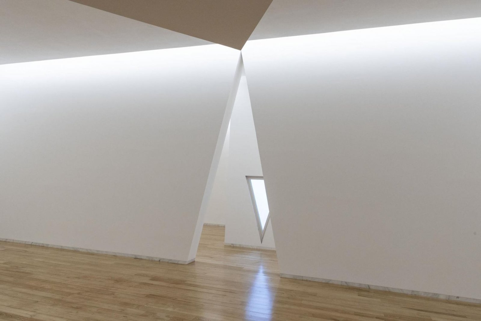 metalocus_siza_nueva-ala-serralves_16