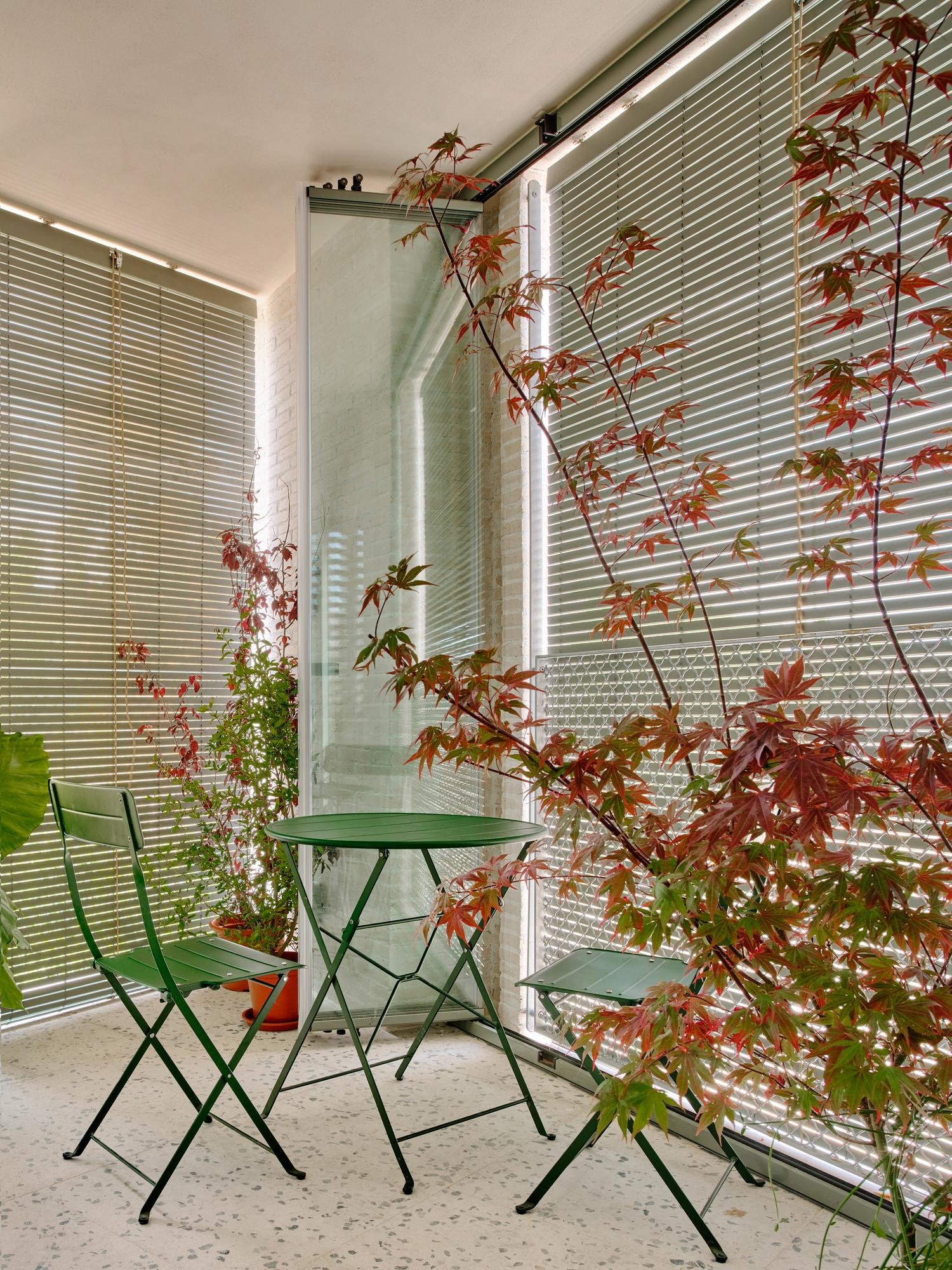 Peris + Toral – 40 Viviendas sociales en Masnou Air Passage (José Hevia) (13)