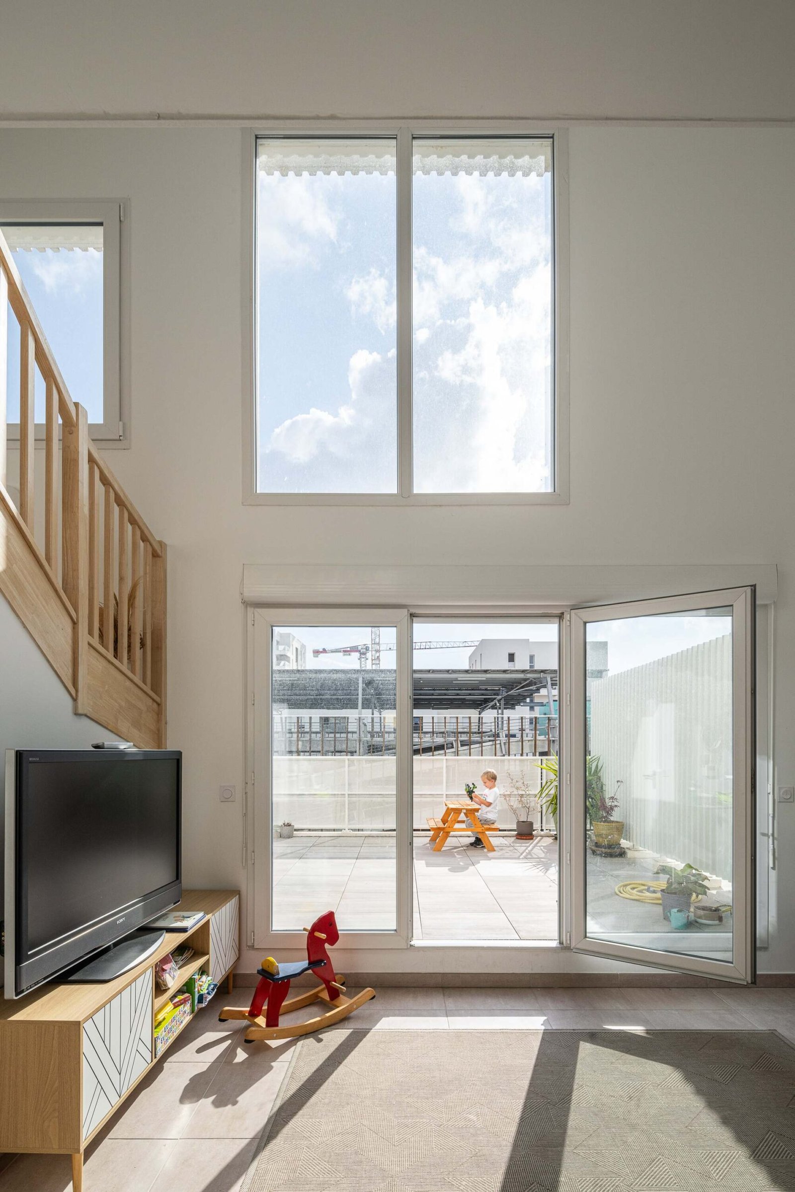 Rémy MARCIANO architecte – Edificio Mixto Mediterráneo Alpha XXL (Stéphane Aboudaram – we are content (s)) (29)