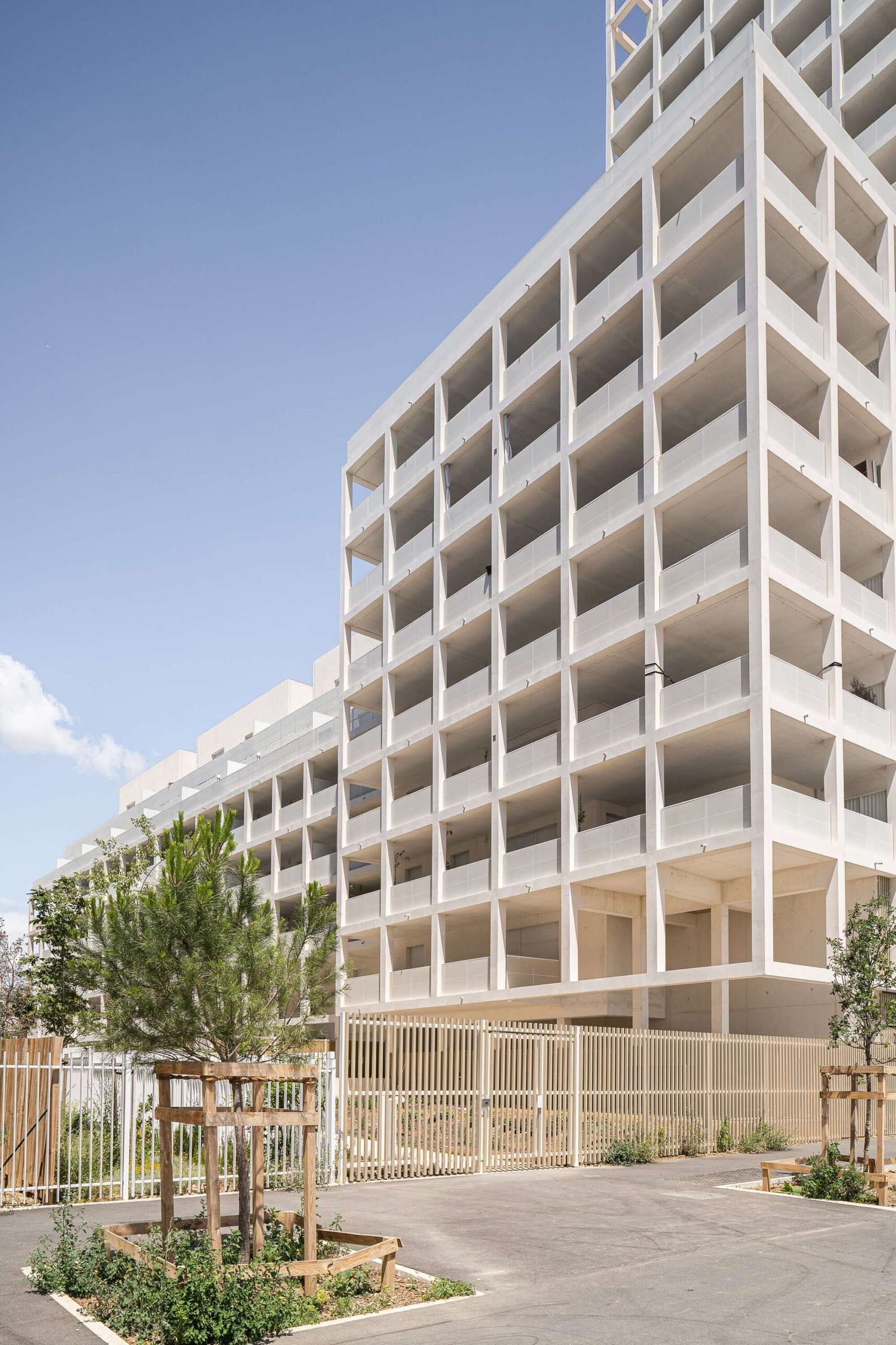 Rémy MARCIANO architecte – Edificio Mixto Mediterráneo Alpha XXL (Stéphane Aboudaram – we are content (s)) (36)