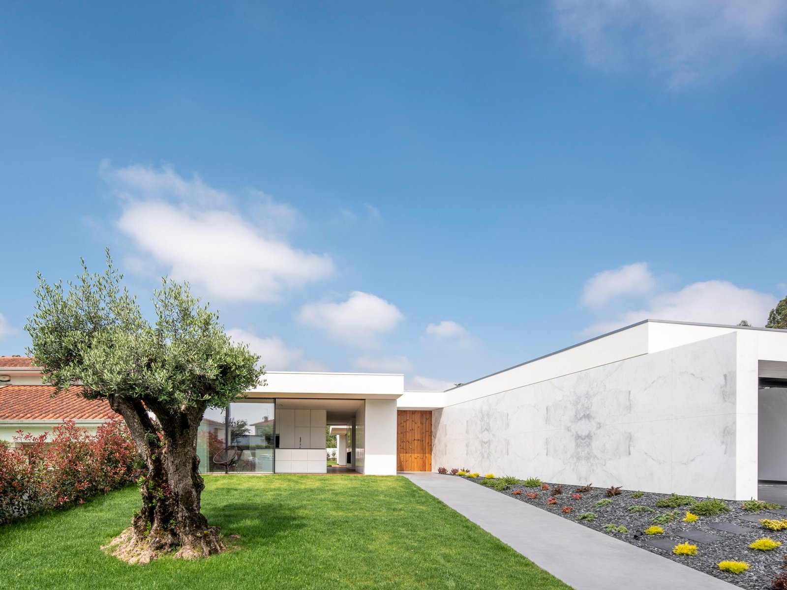 Silva Escura House – Raulino Architect 01