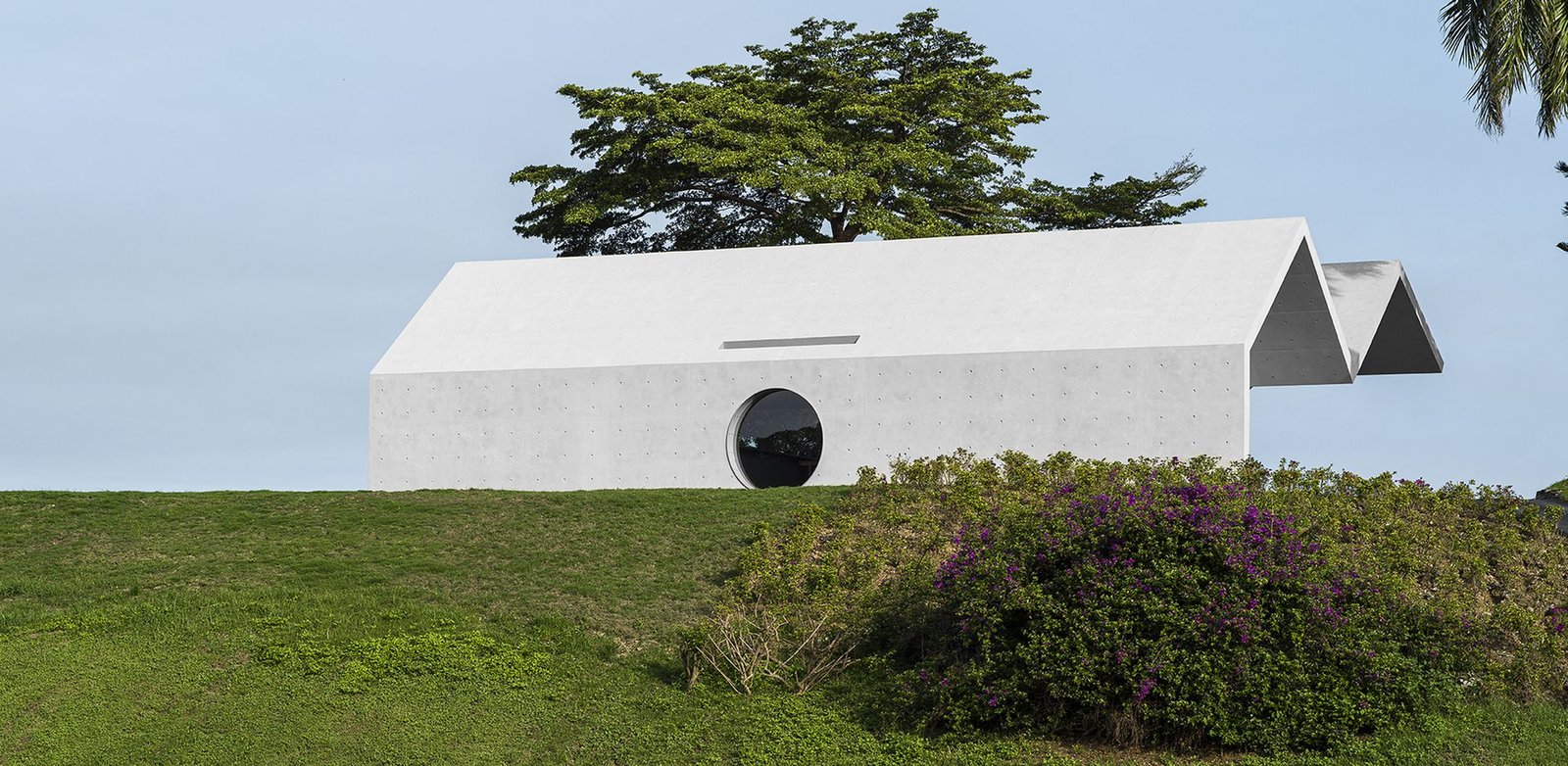 Siza + Castanheira – Casa del té Taifong Golf Club (CKL) (3)
