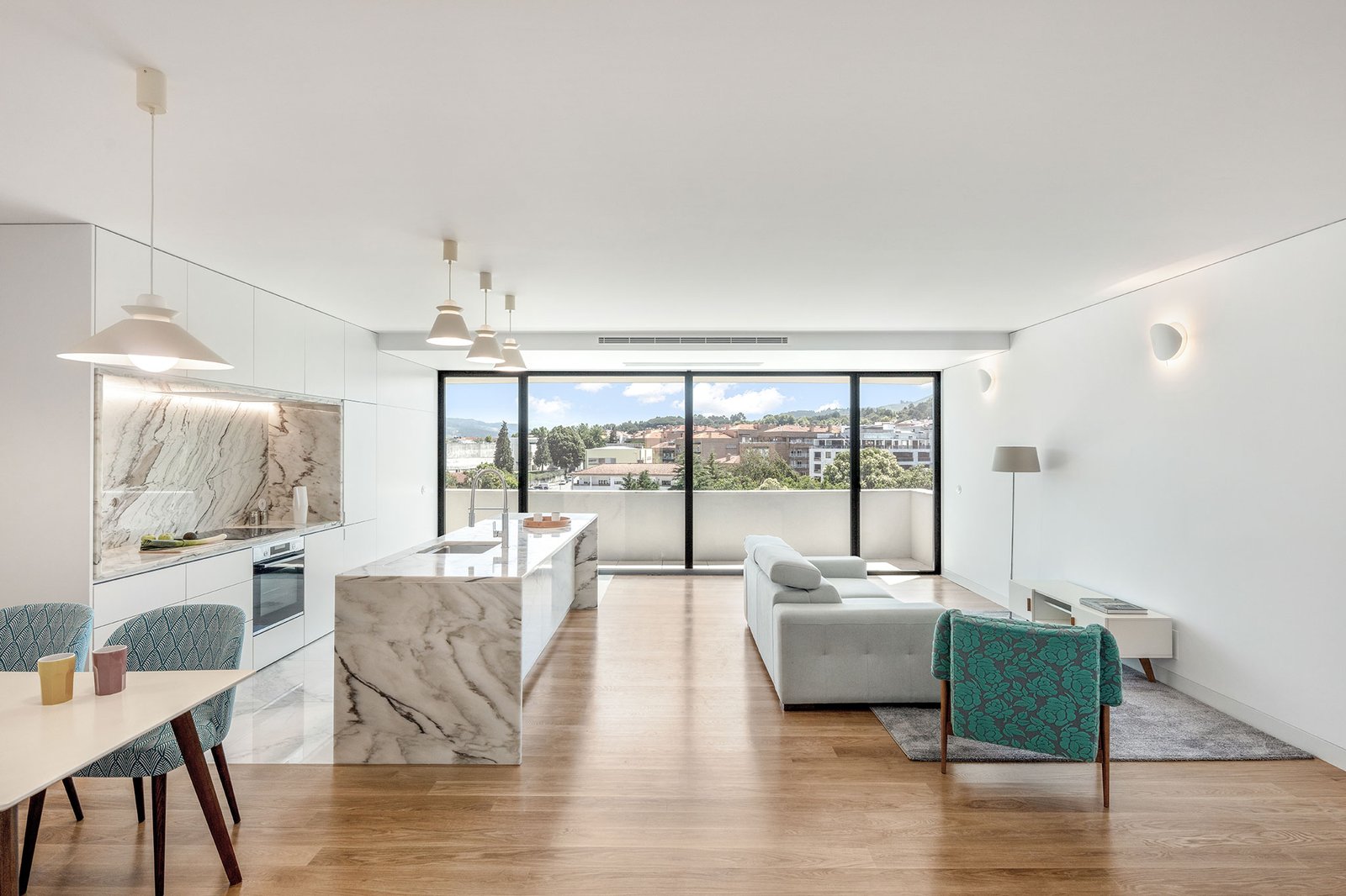 Tiago_do_Vale_Edificio_Aurora_10_Joao_Morgado_AeB (19)