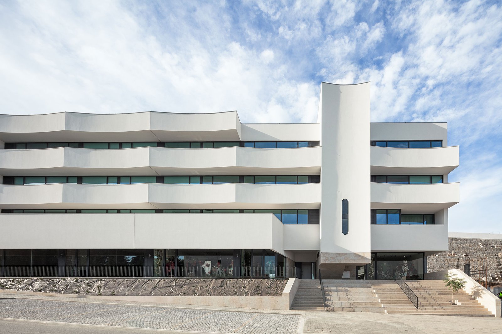 Tiago_do_Vale_Edificio_Aurora_10_Joao_Morgado_AeB (7)