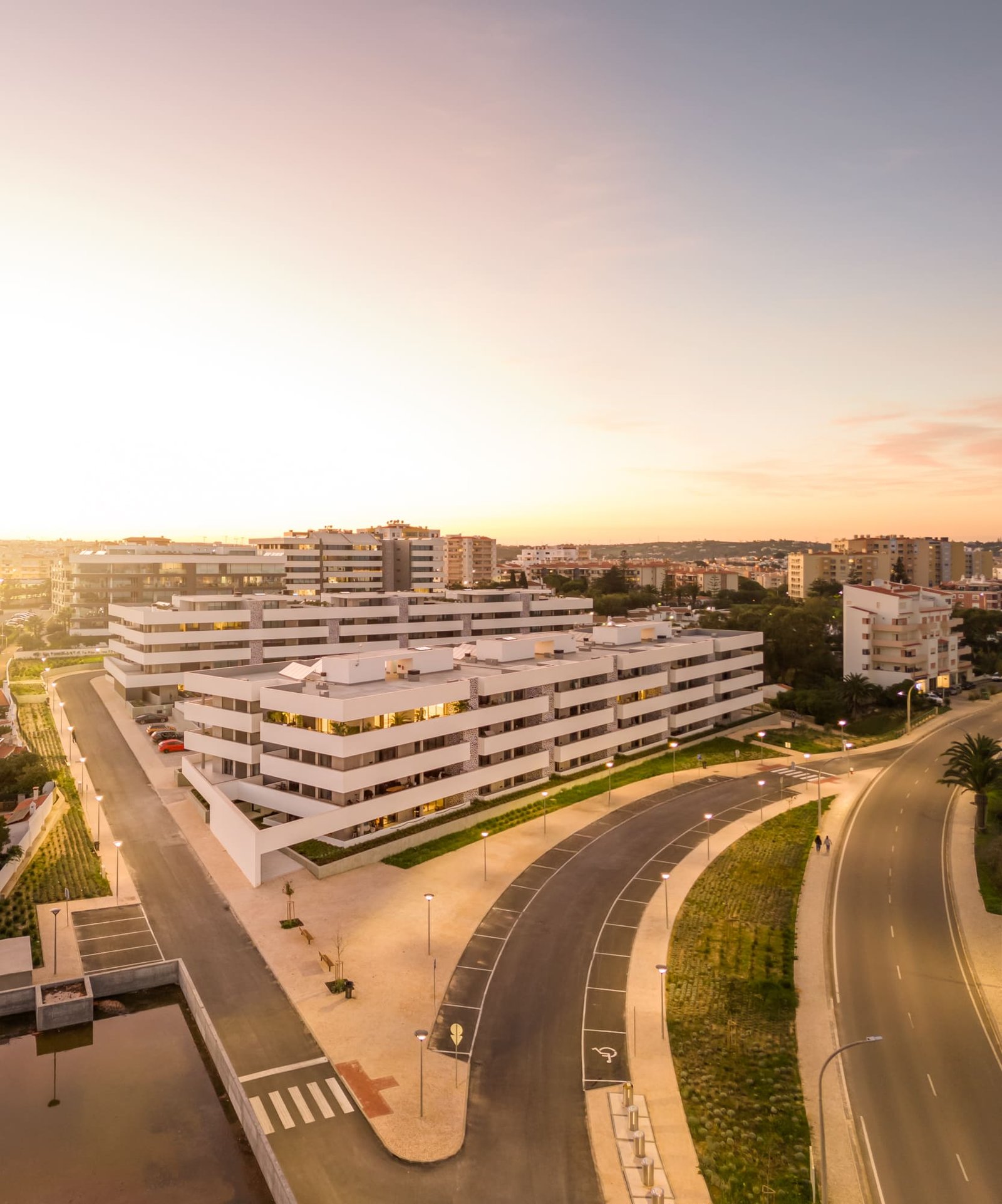 Viviendas MOT L Mário Martins Atelier Fernando Guerra AeB (1)