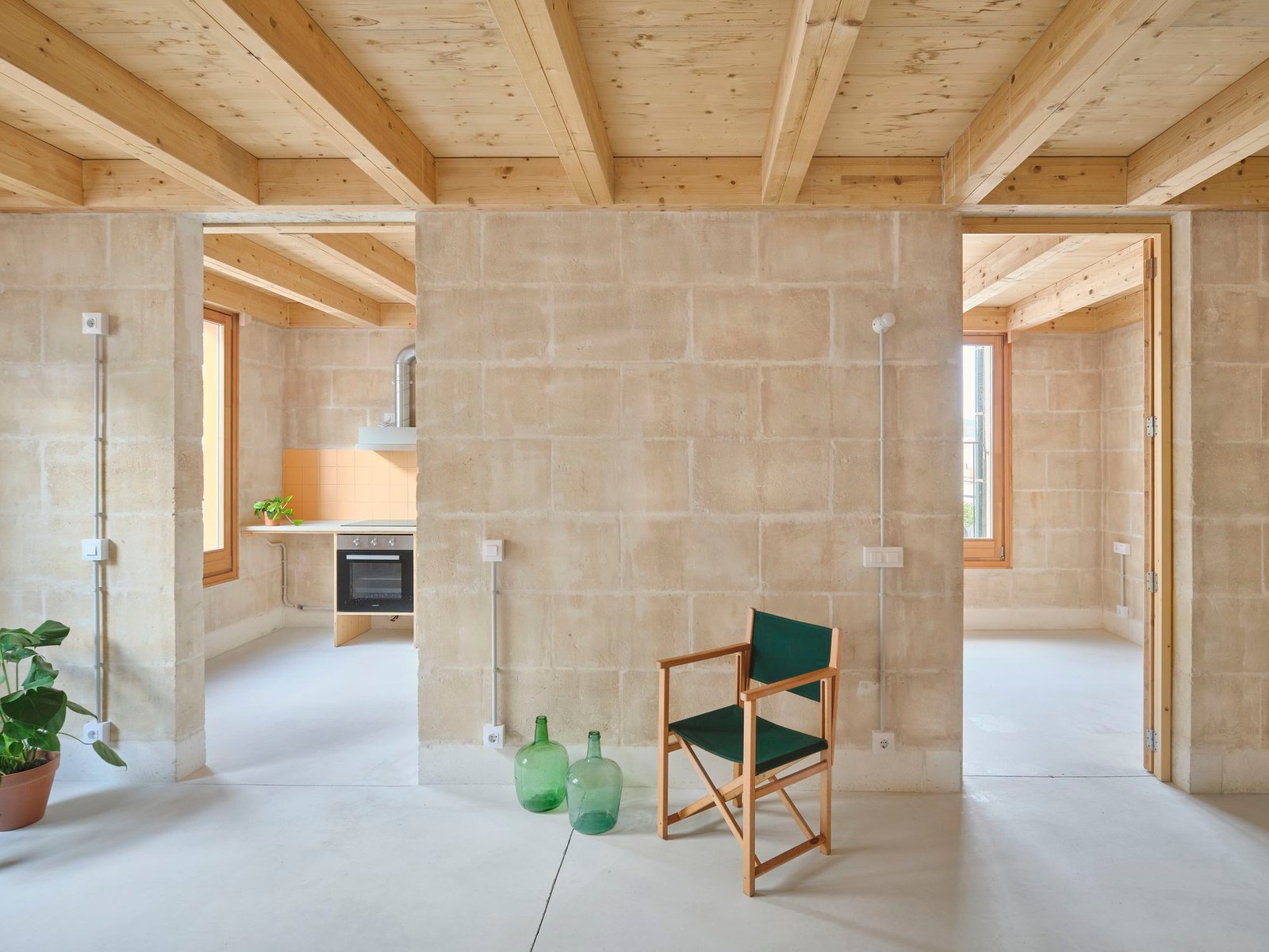 &copy; Adri&agrave; Goula