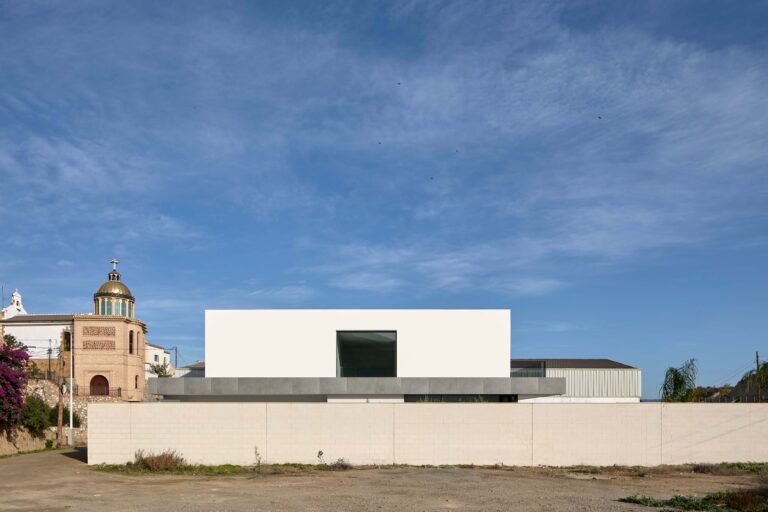 Palera Arquitectos – CasaE&J (Adam García) (2)