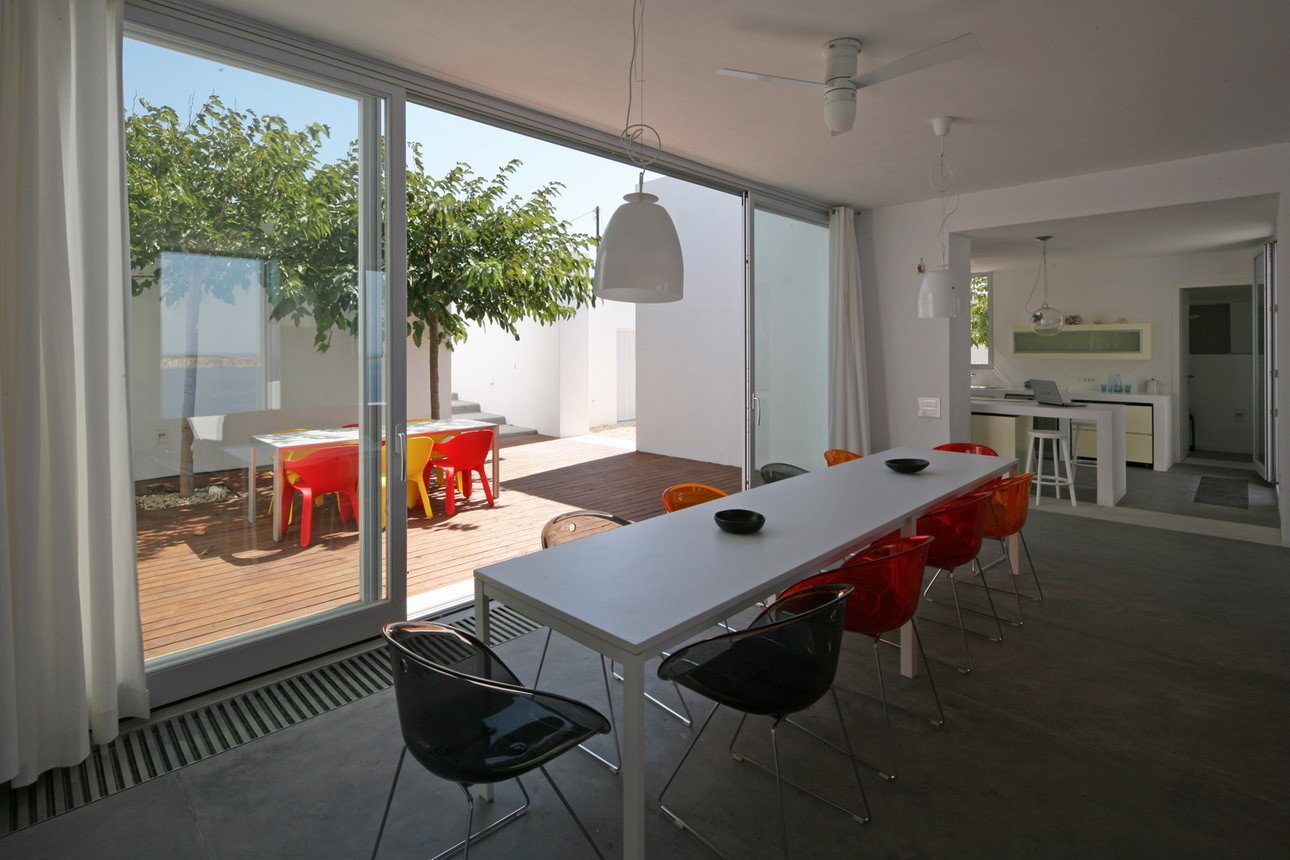 React Architects &ndash; Casa The Edge (Elias Chandelis) (13)