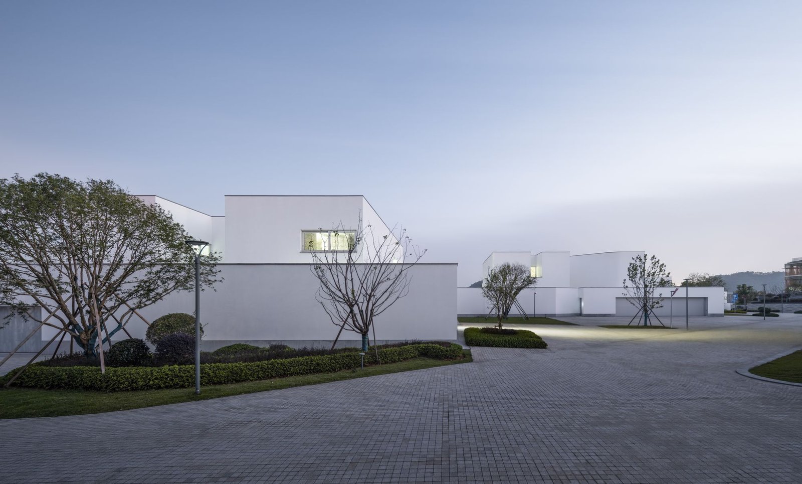 &Aacute;lvaro Siza + Carlos Castanheira &ndash; Casas del Lago Dongqian (Houpictures) AeB (75)