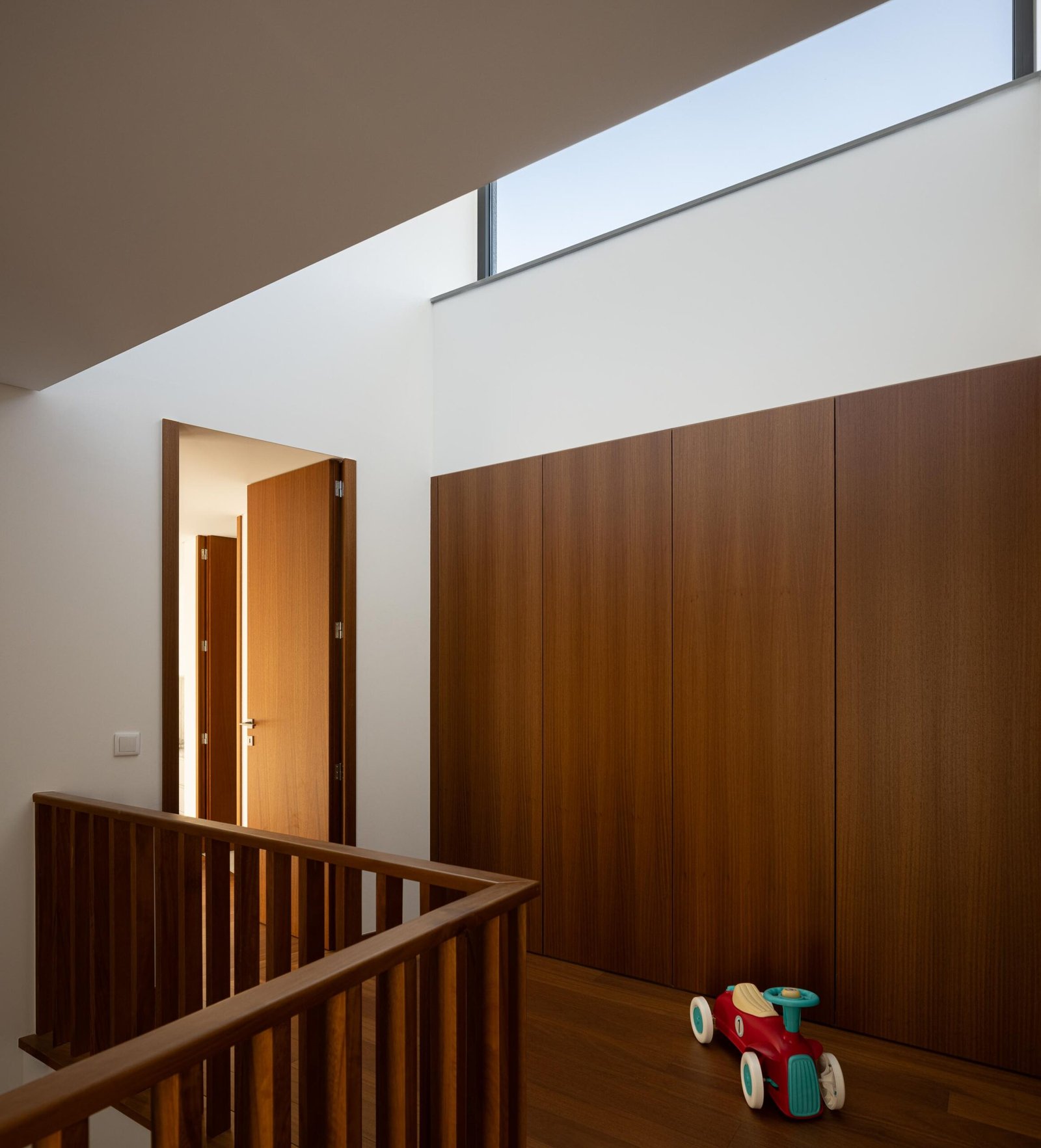 Duas Casas em Guimar&atilde;es arquitetura F&eacute;lix Arquitectos e fotogr