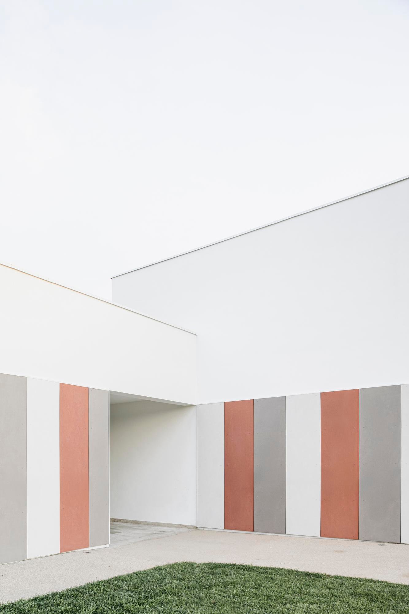 Lerua &ndash; Escuela Infantil en Via dellacquamarina (Cedric Dasesson) (1)