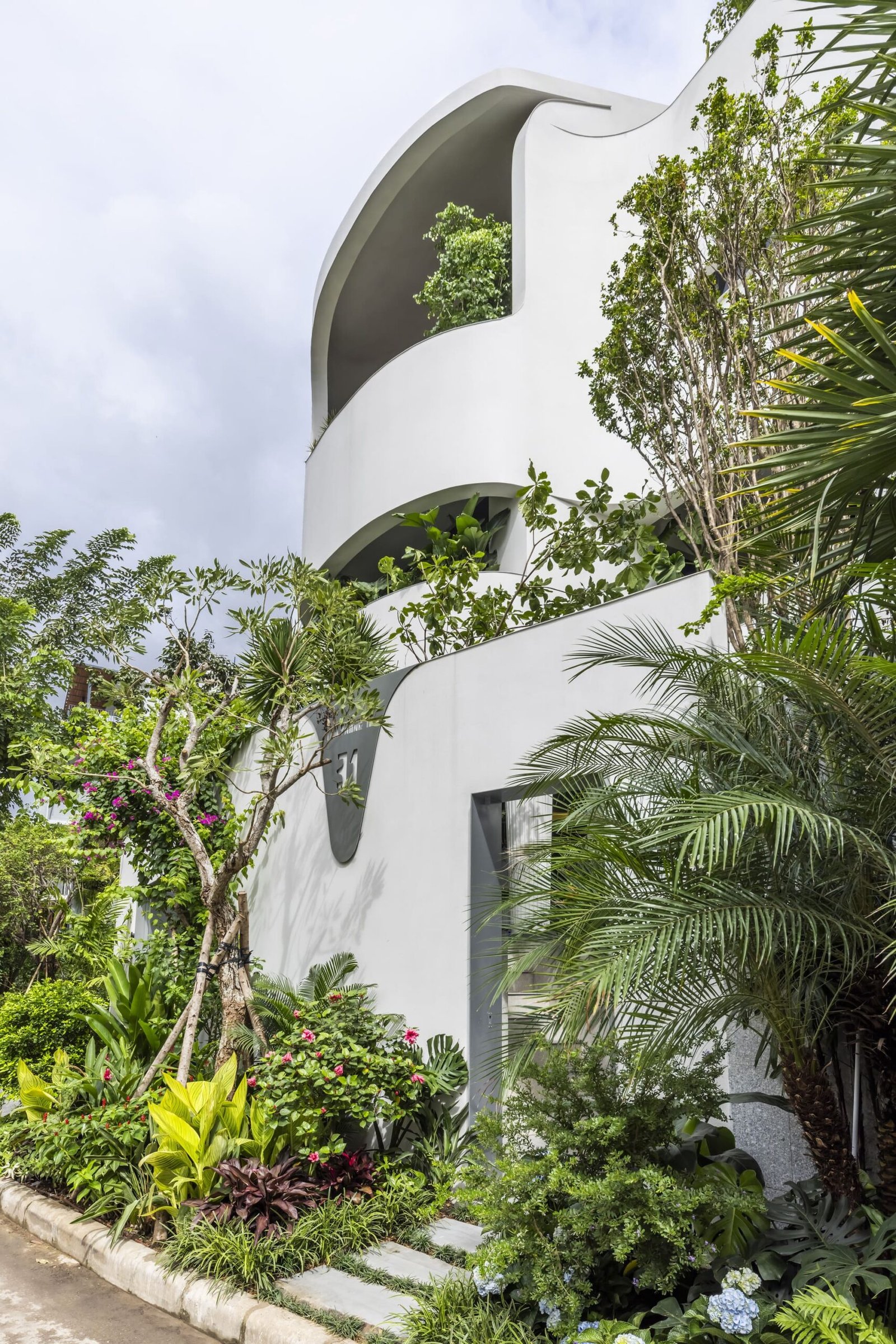 23o5studio &ndash; Casa Bongs (Hiroyuki Oki) (2)